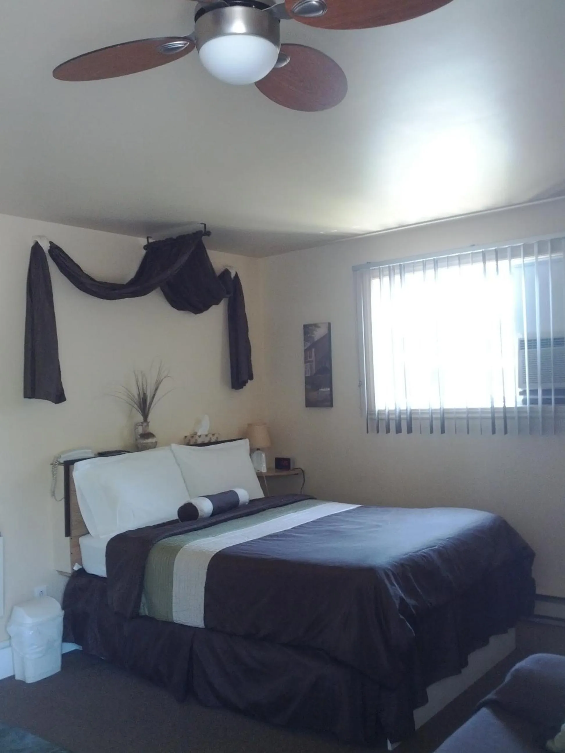 bunk bed, Bed in Motel Montgolfière JP