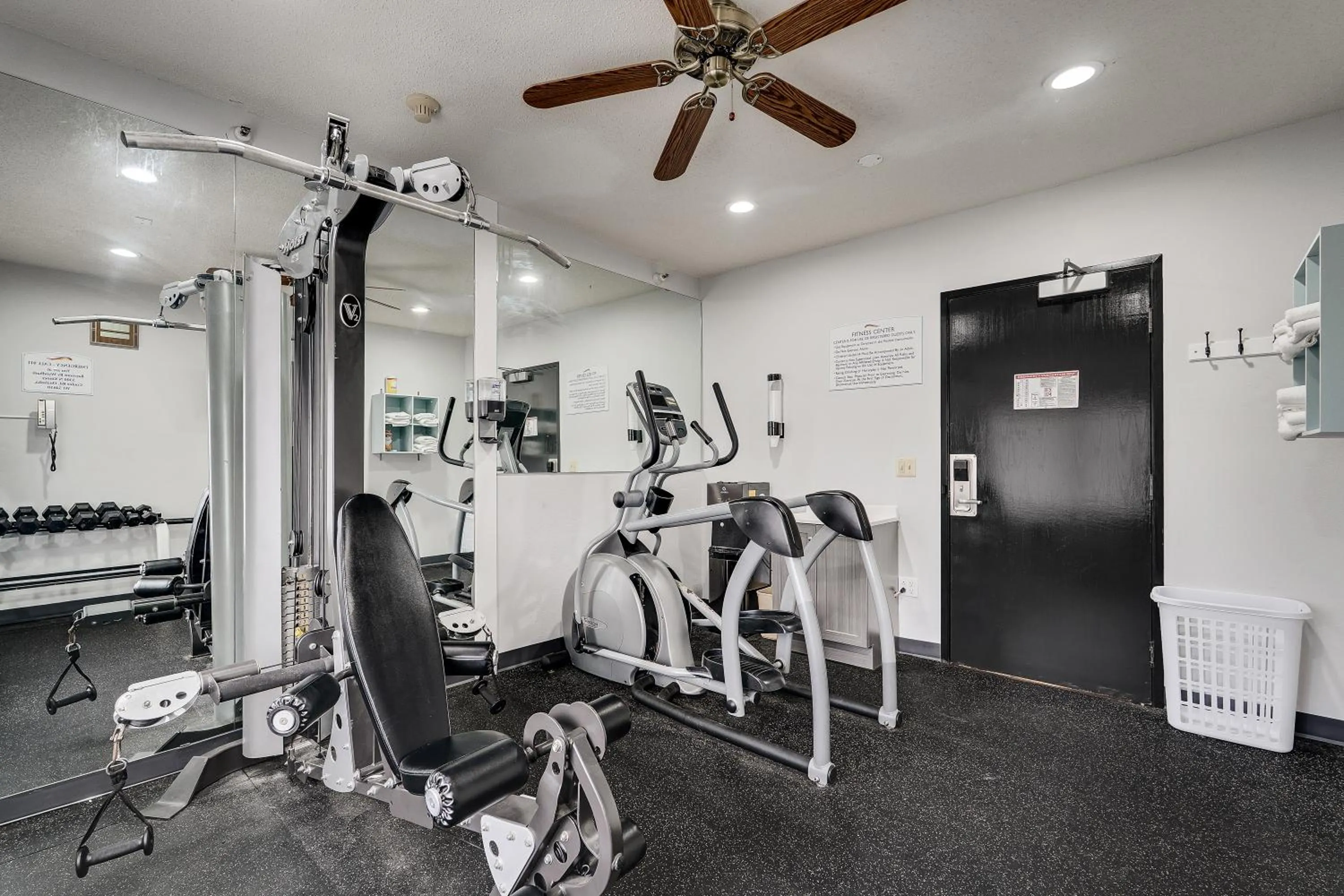 Fitness centre/facilities in Baymont by Wyndham La Crosse/Onalaska