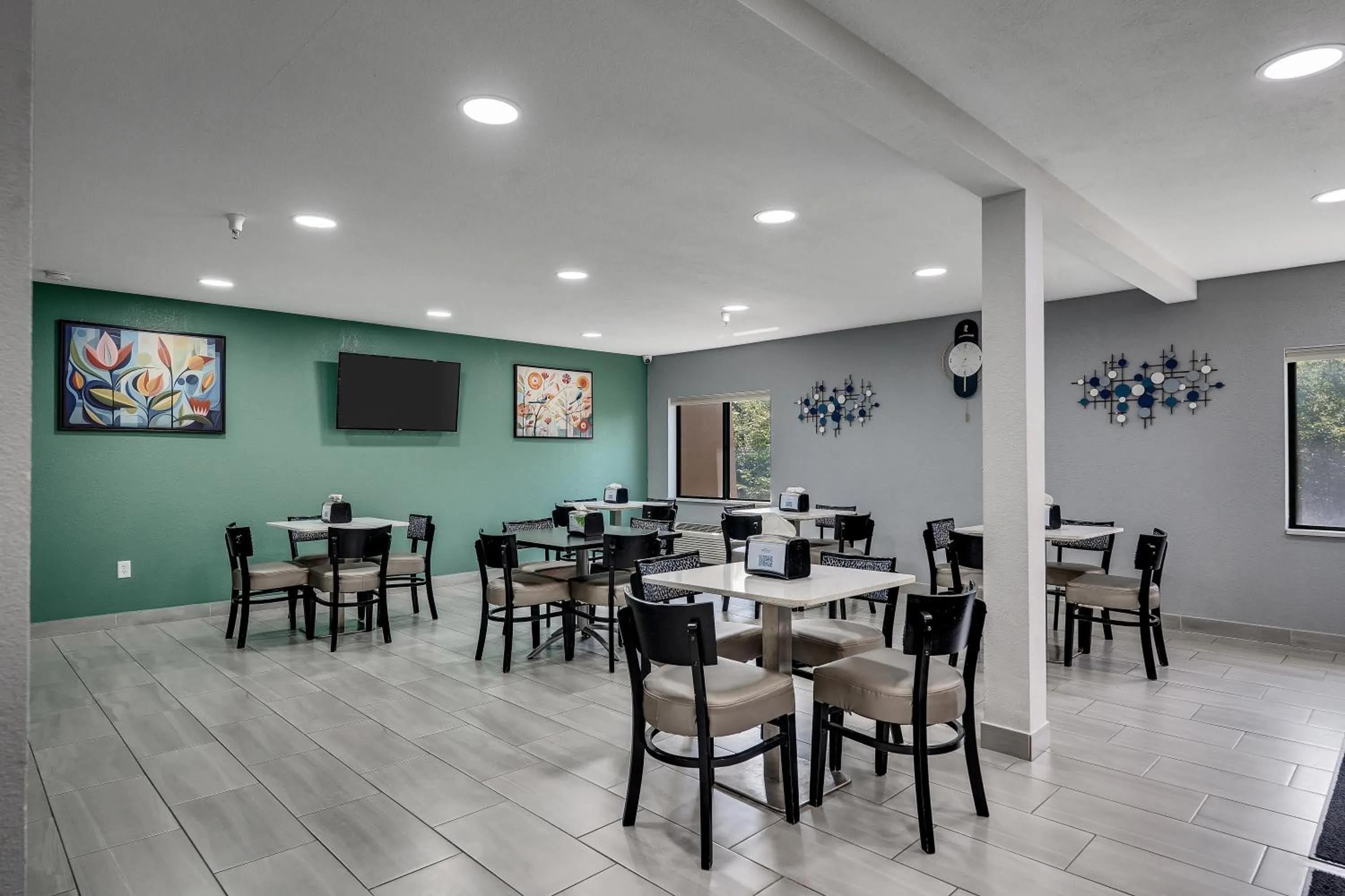 Breakfast in Baymont by Wyndham La Crosse/Onalaska