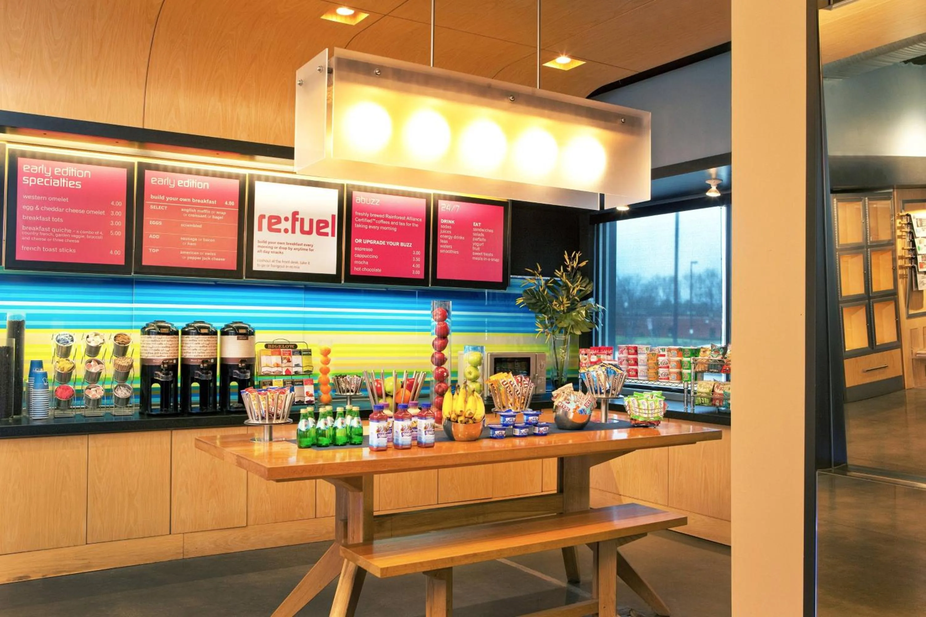 Restaurant/places to eat in Aloft Chesapeake