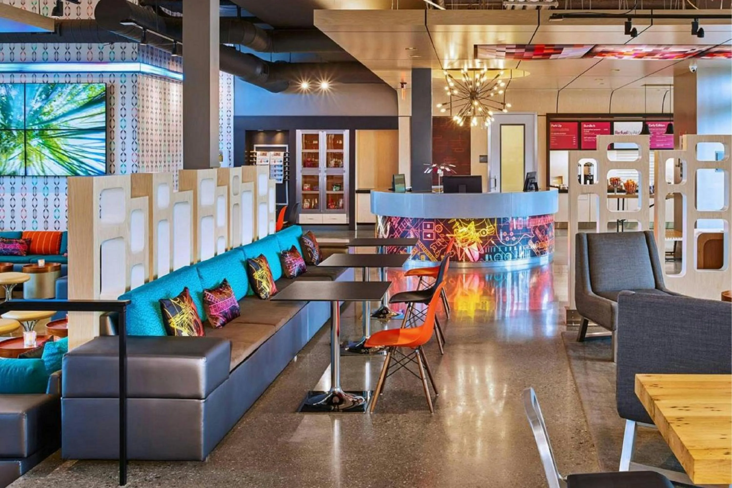 Lobby or reception in Aloft Chesapeake