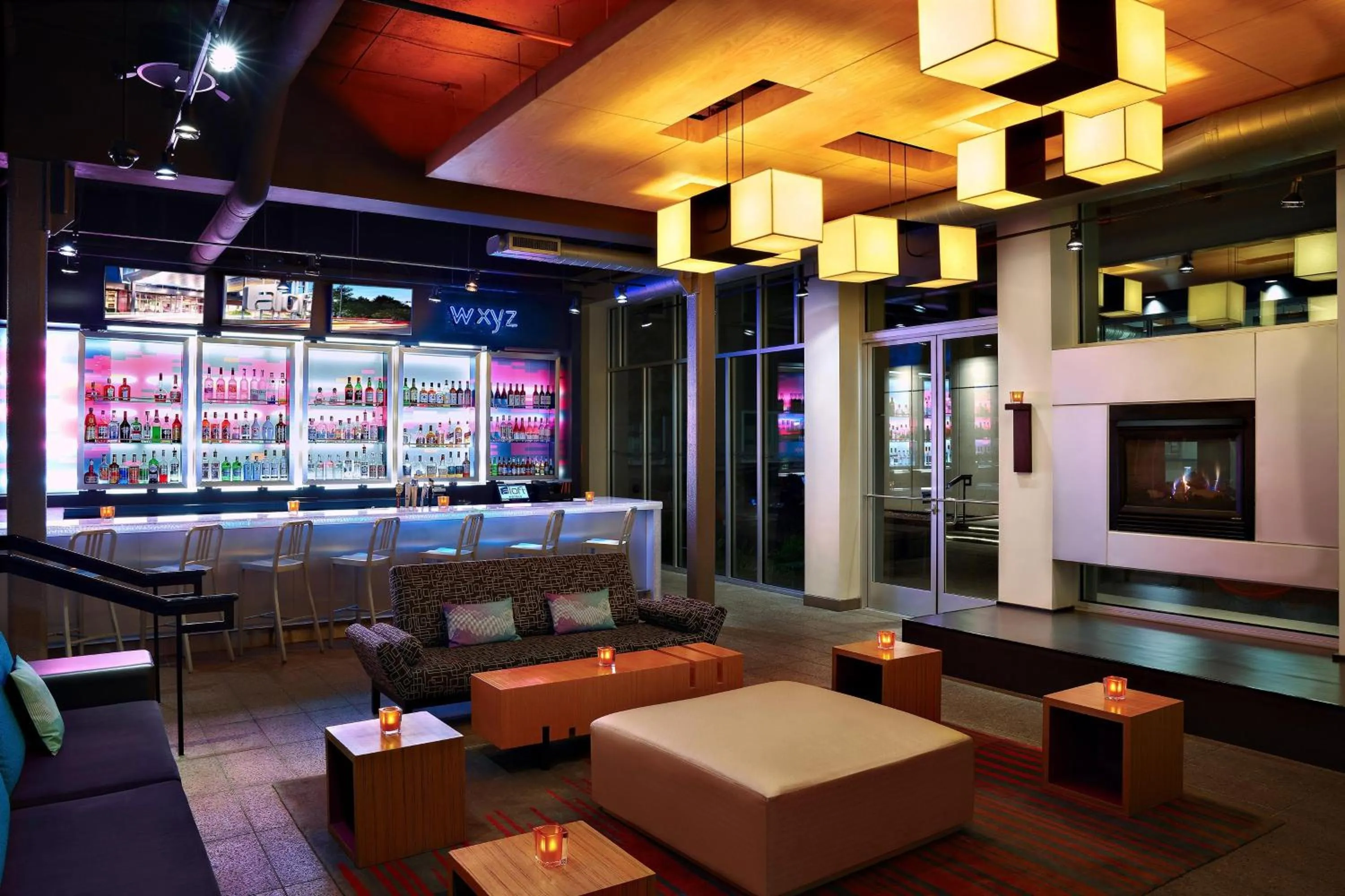 Lounge or bar in Aloft Arundel Mills BWI Airport
