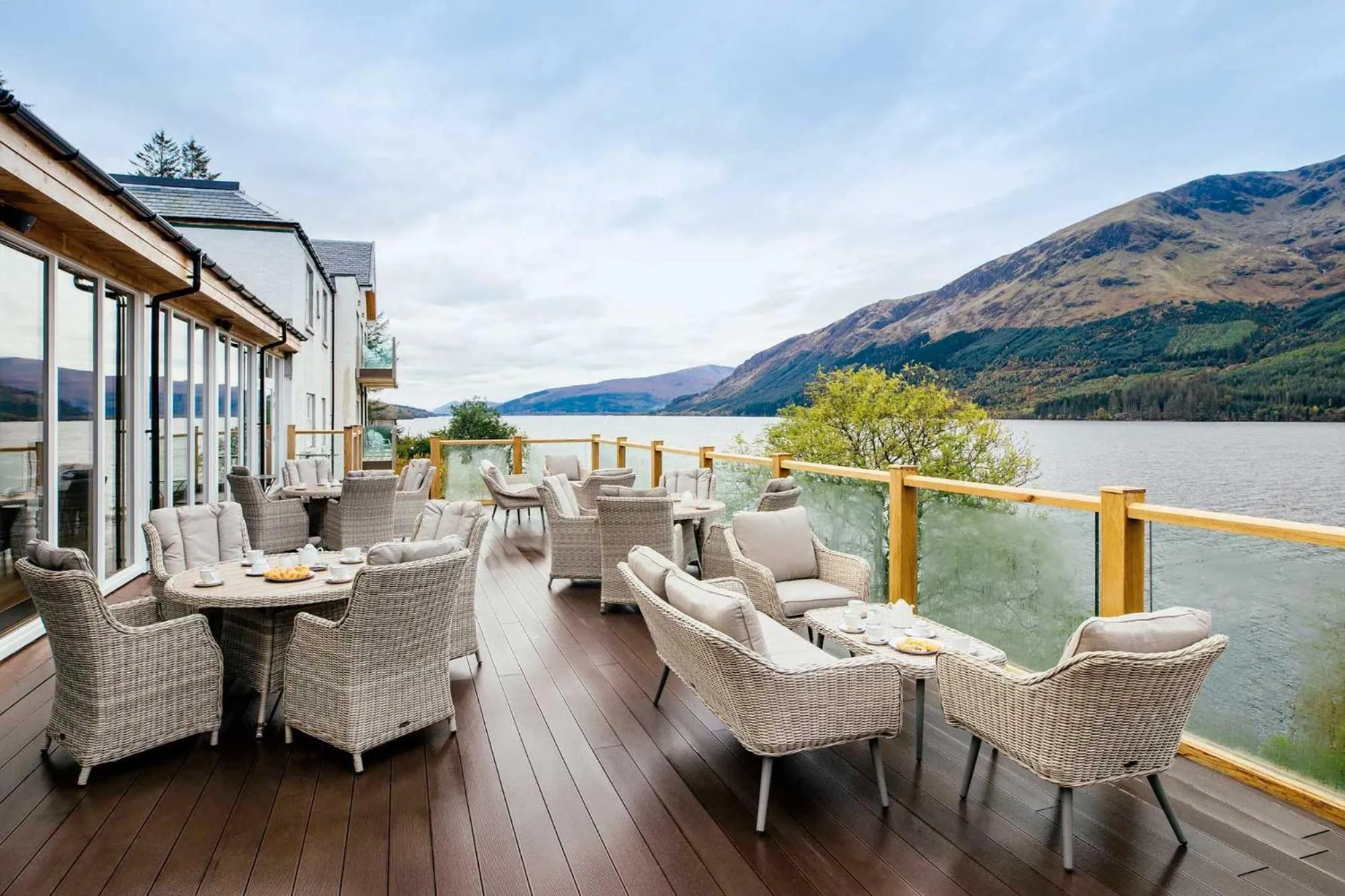 Balcony/Terrace in The Whispering Pine Lodge