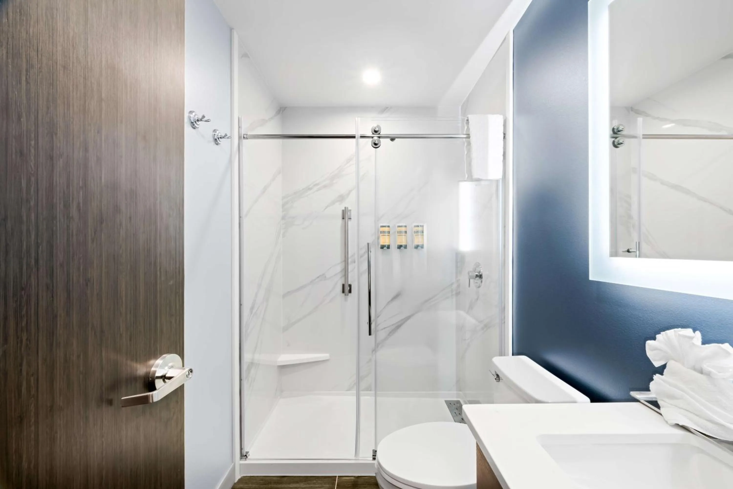 Bathroom in Best Western Niantic - New London, Mystic Area