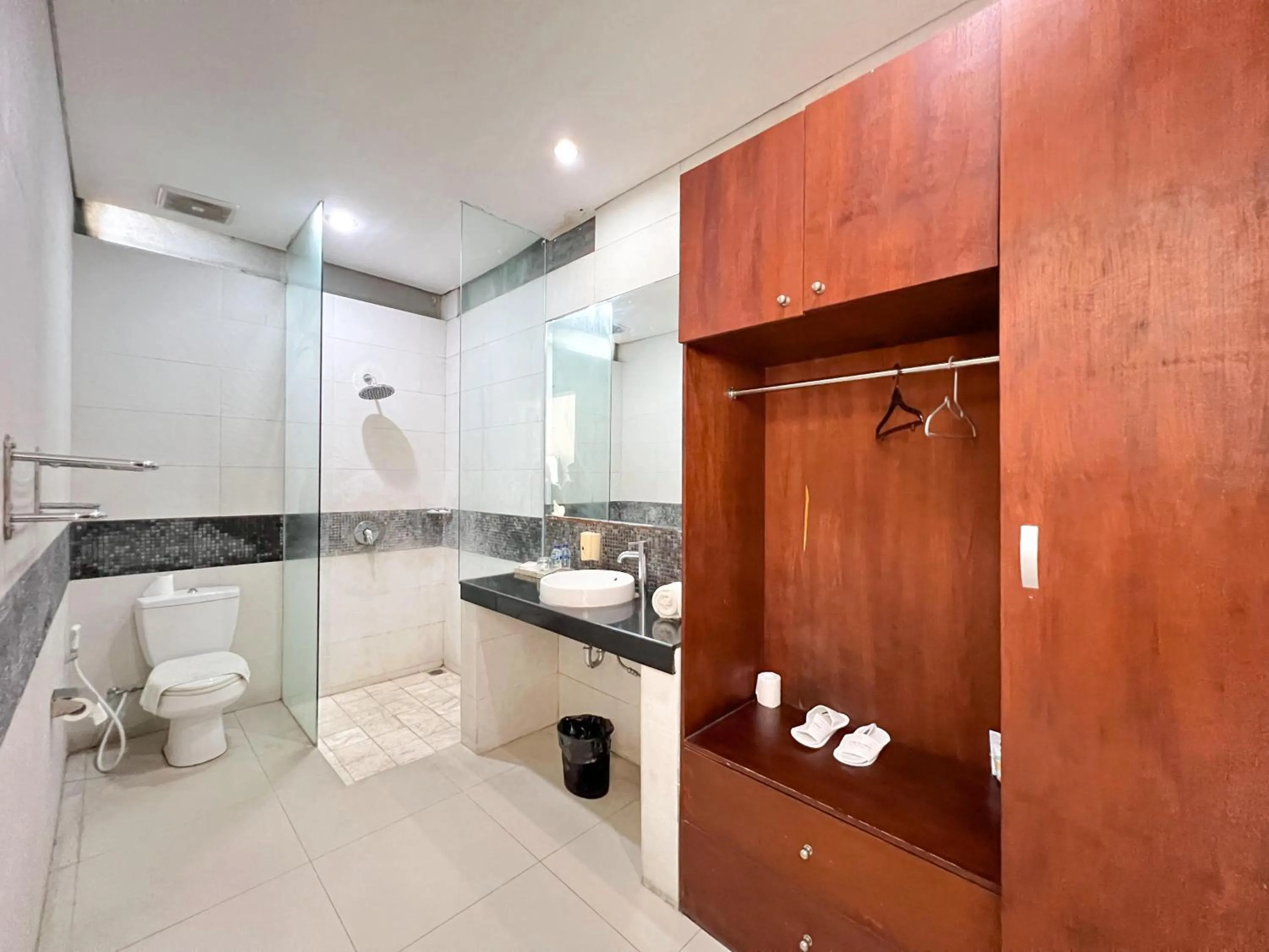 Bathroom in Apple Villas & Apartments