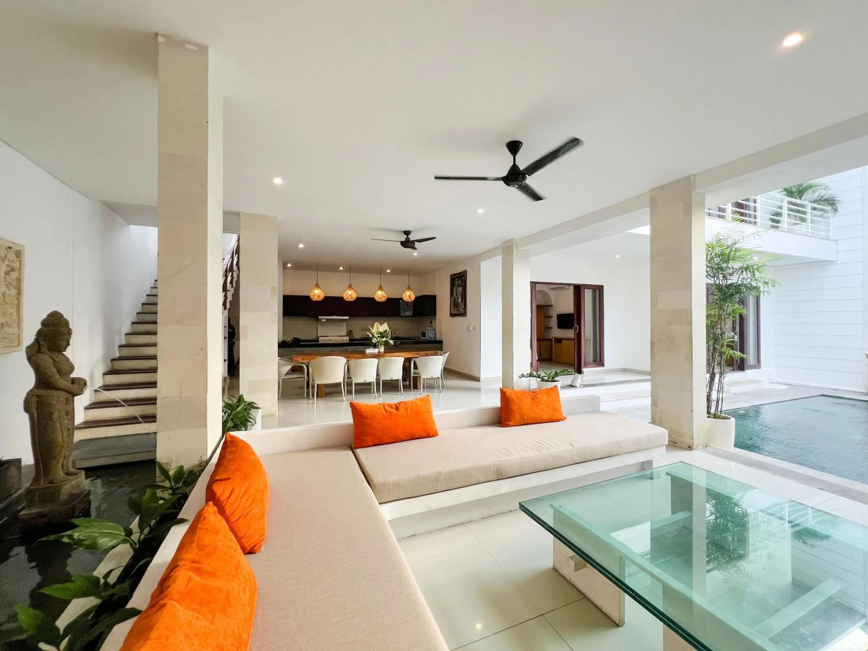 Kitchen or kitchenette in Apple Villas & Apartments