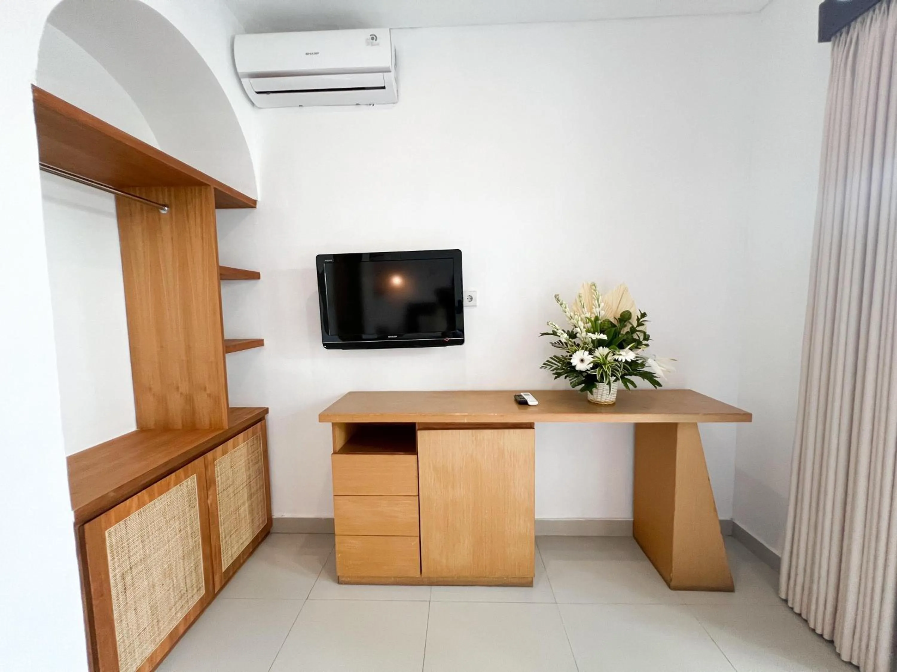 TV and multimedia in Apple Villas & Apartments
