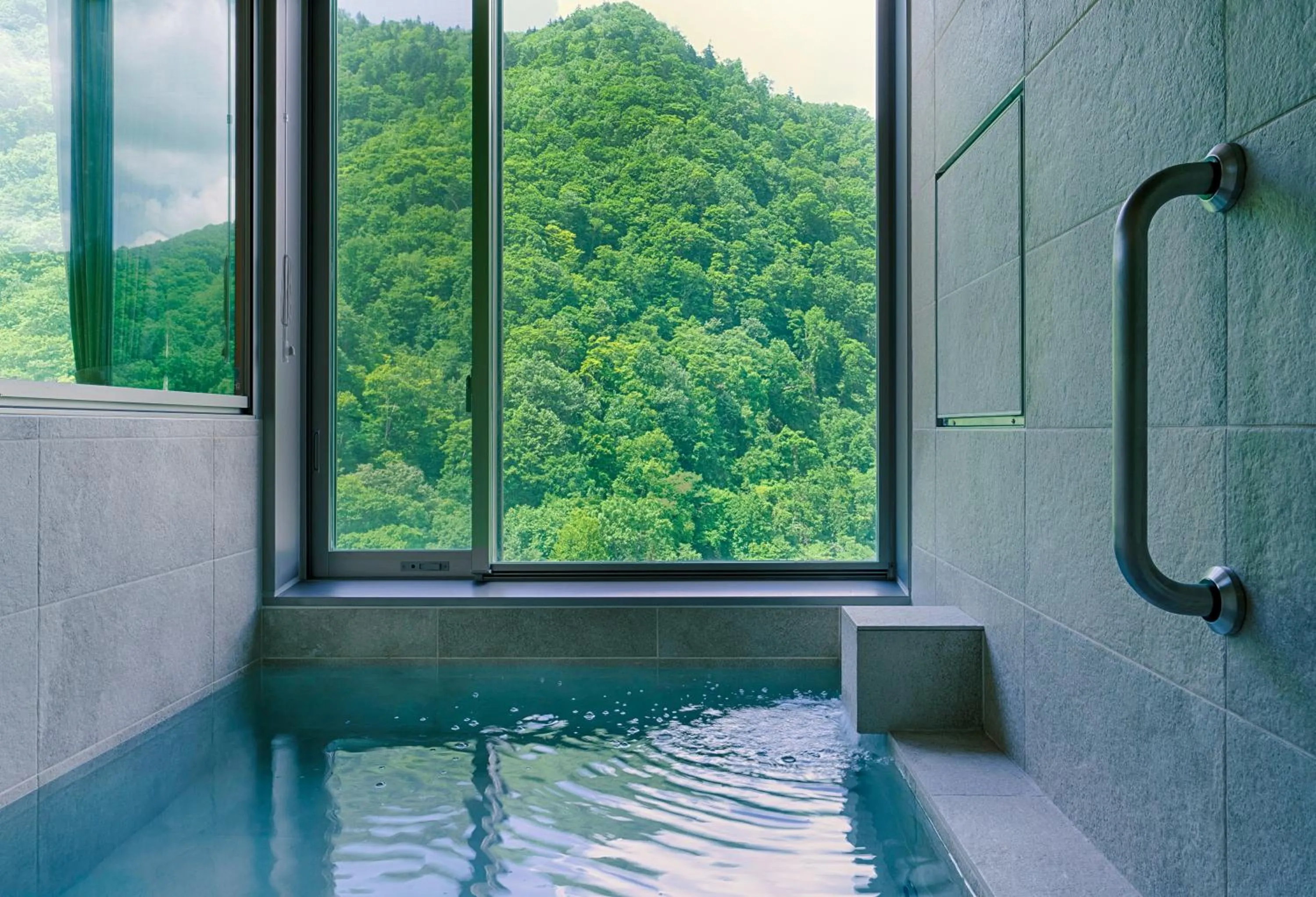 Hot Spring Bath in Grand Blissen Hotel Jozankei