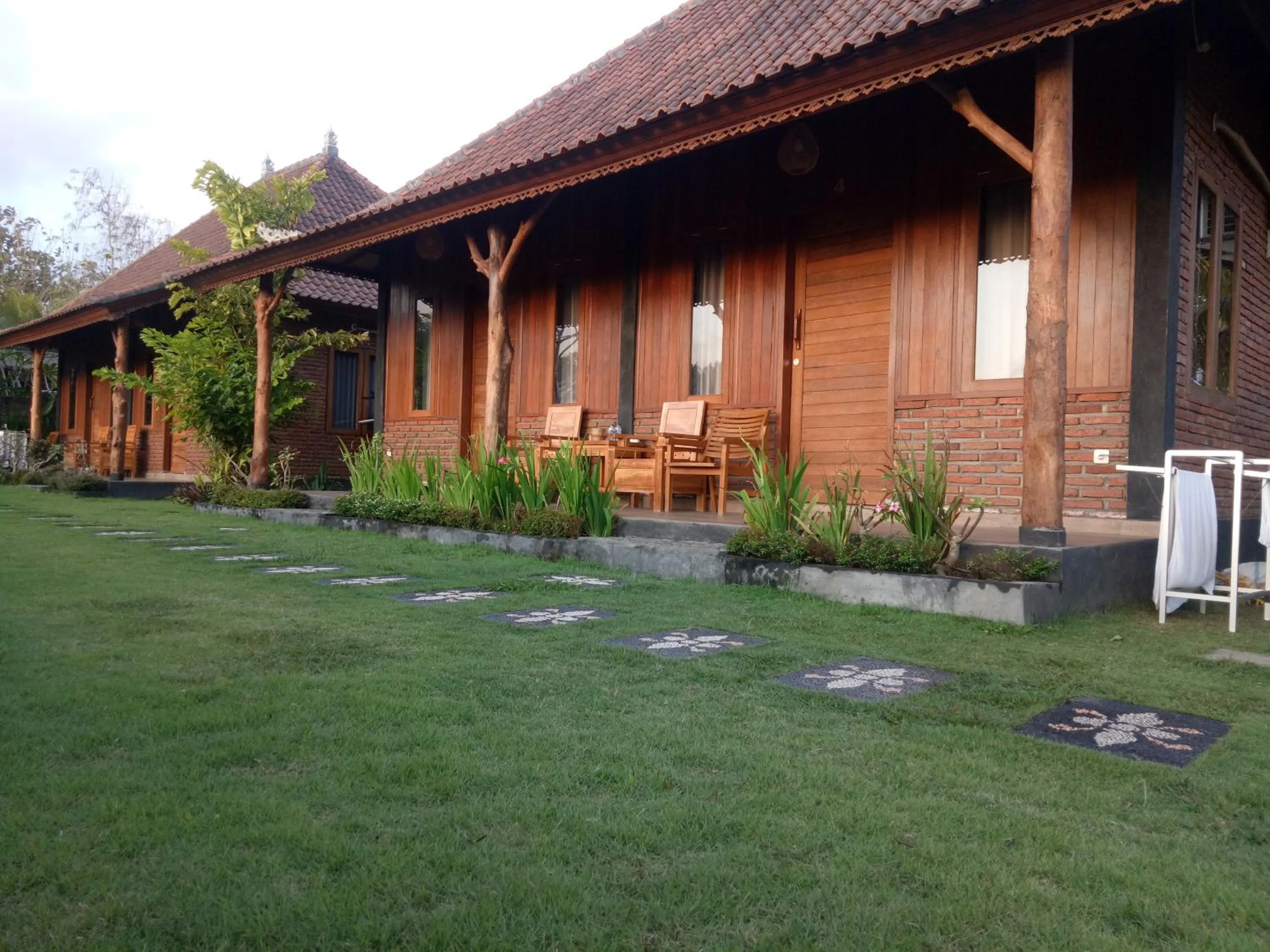 Property building in Emir Surfcamp