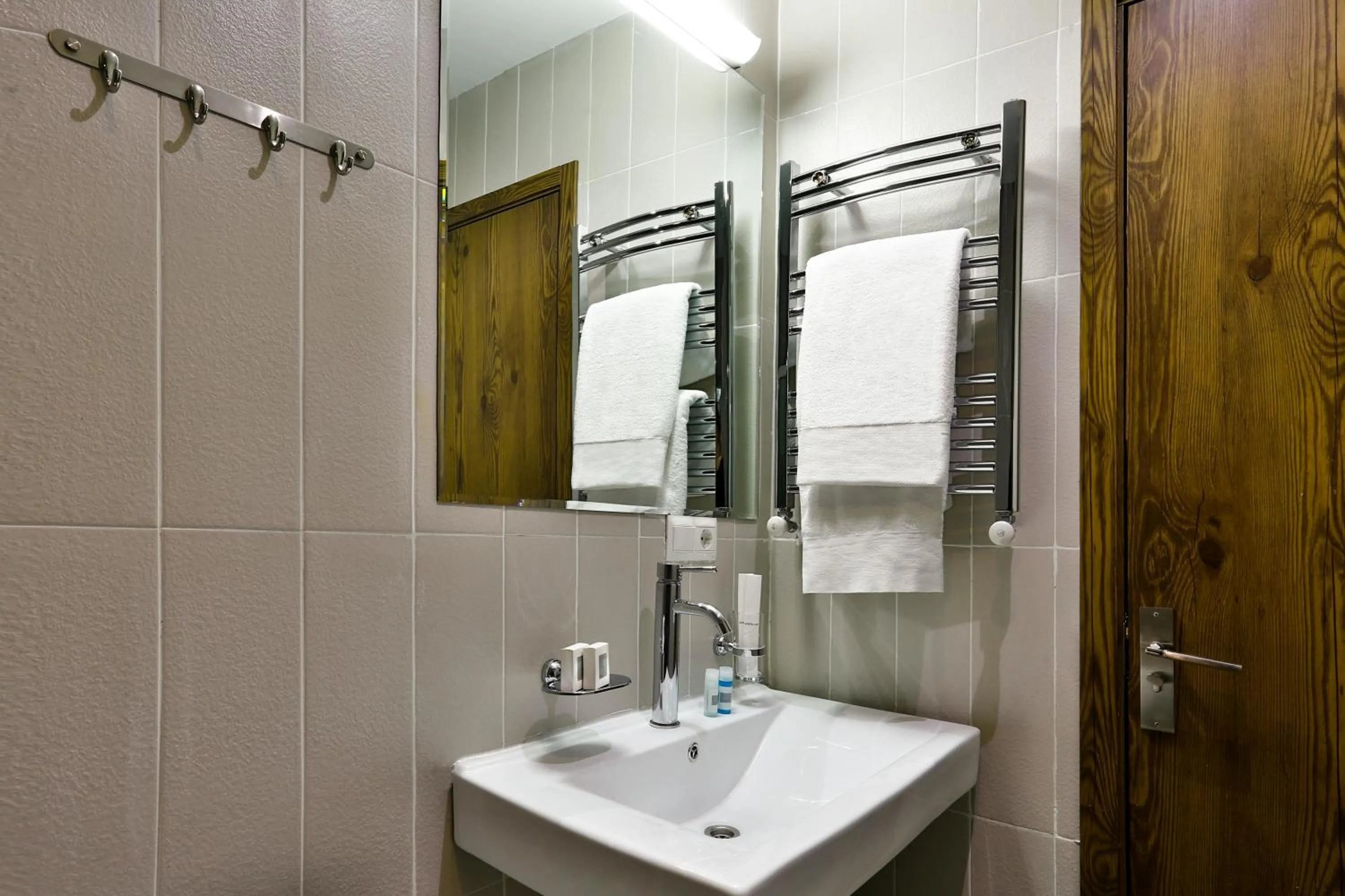 Photo of the whole room in Hotel Carpe Diem Gudauri