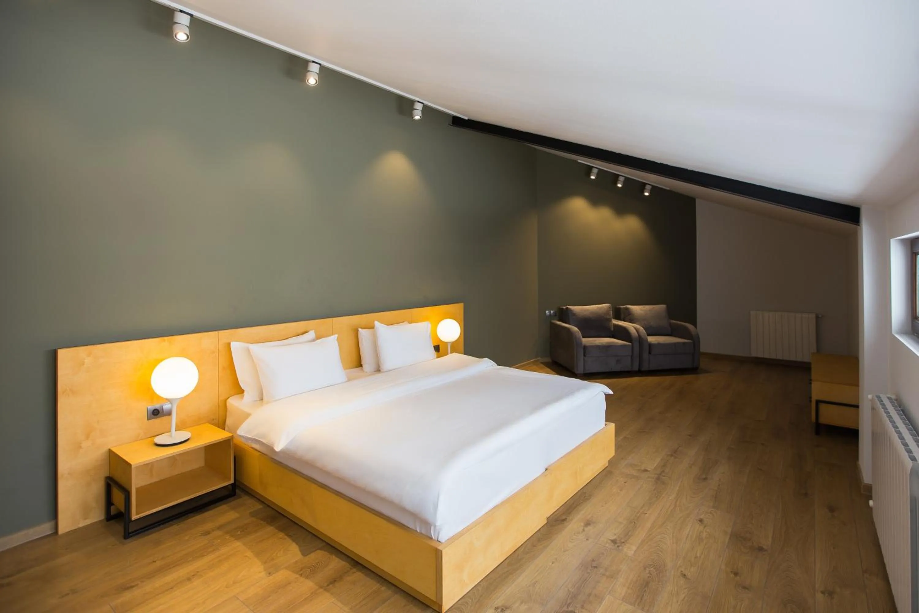 Photo of the whole room, Bed in Hotel Carpe Diem Gudauri