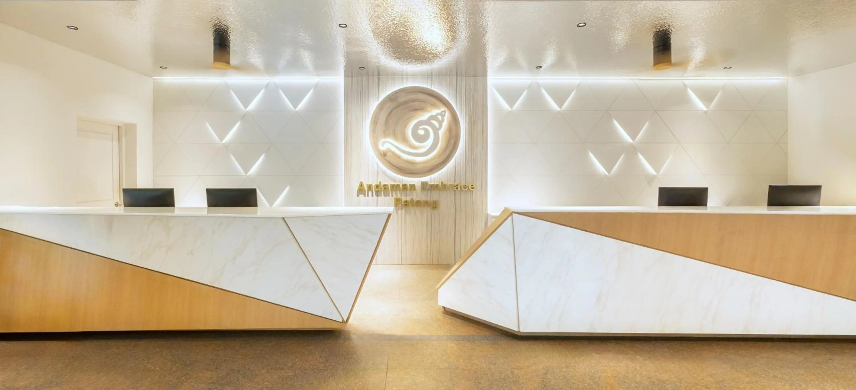 Lobby or reception in Andaman Embrace Patong, Phuket