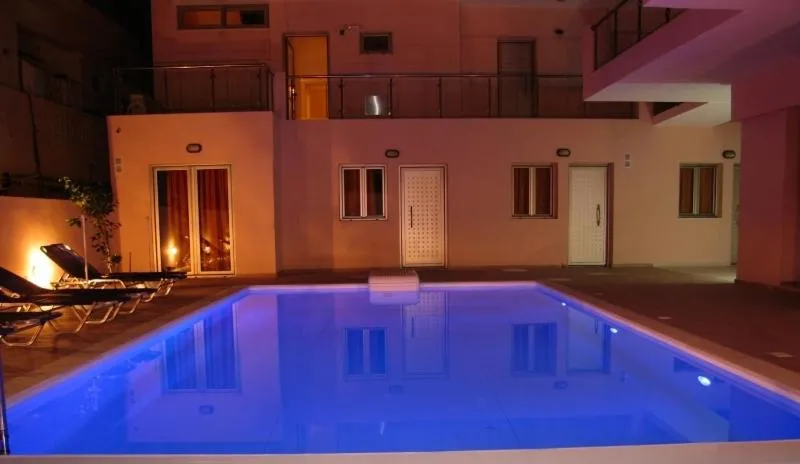Swimming pool in Blue Sky Hotel Apartments