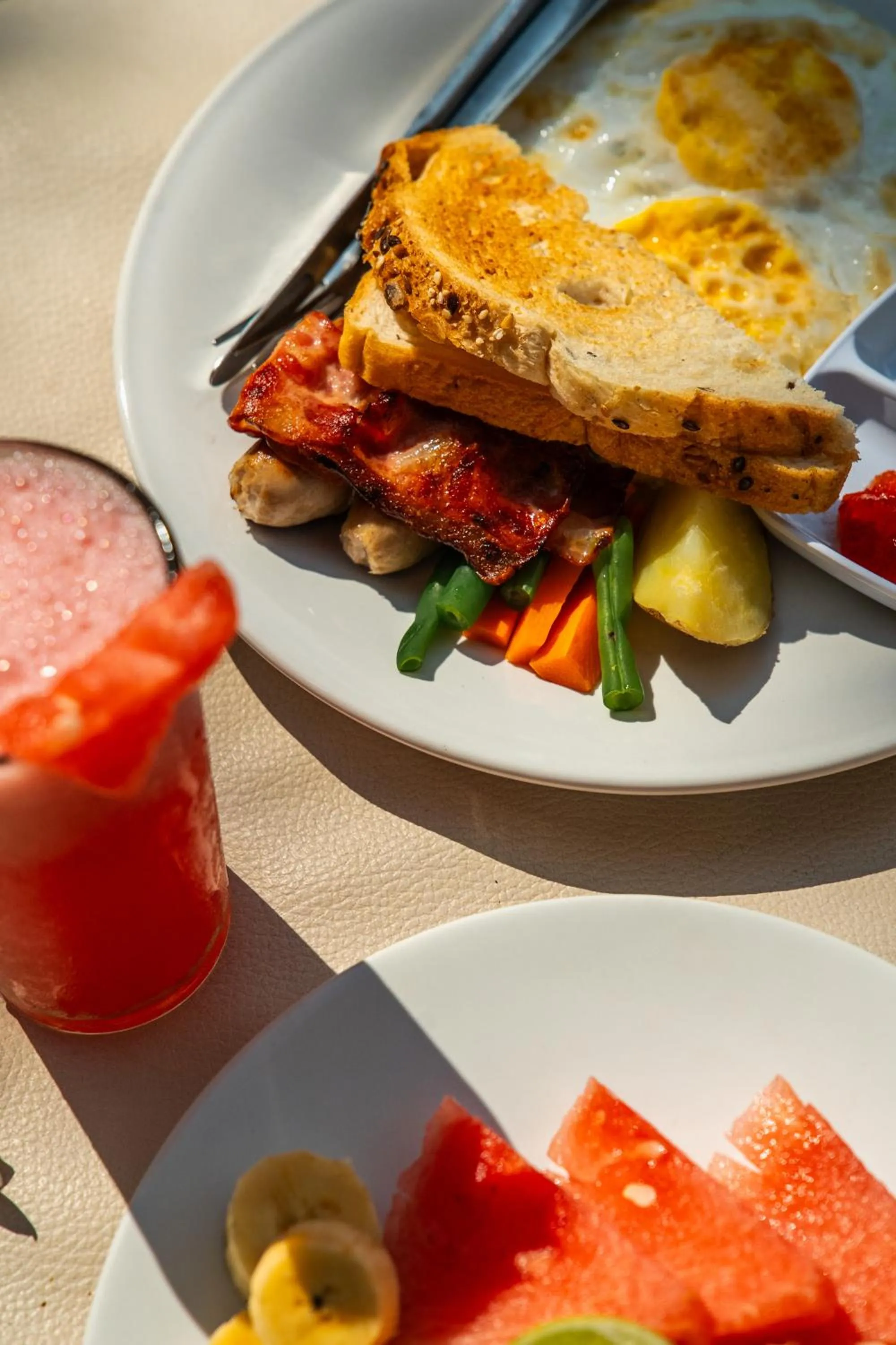 Food and drinks in Jati 3 Bungalows