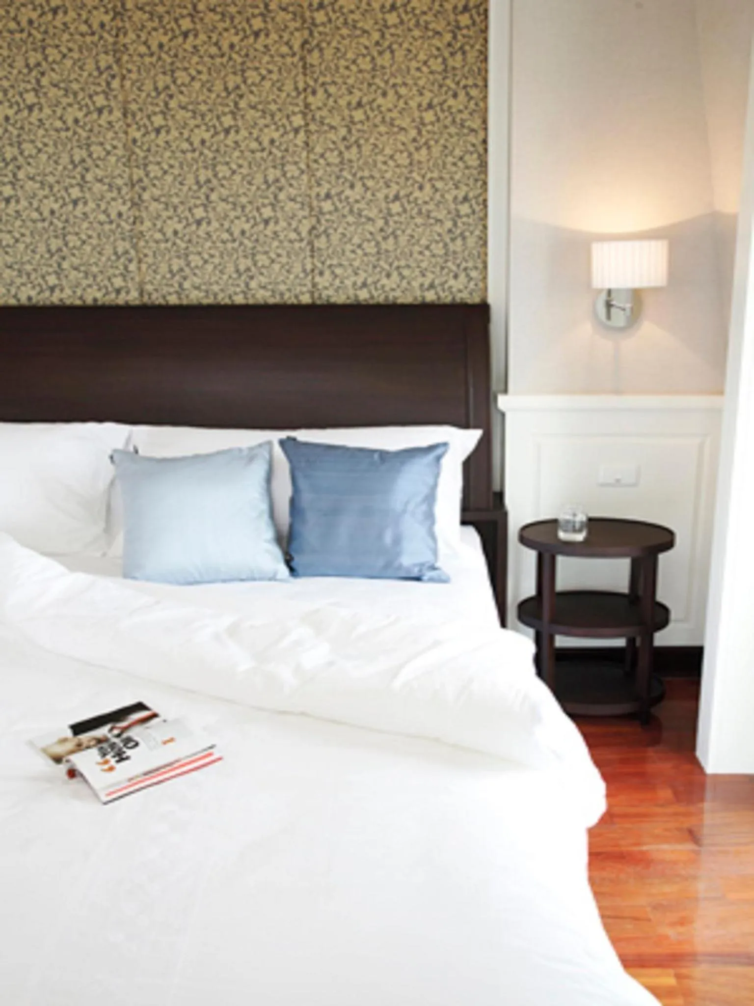 Bed in Aurum The River Place