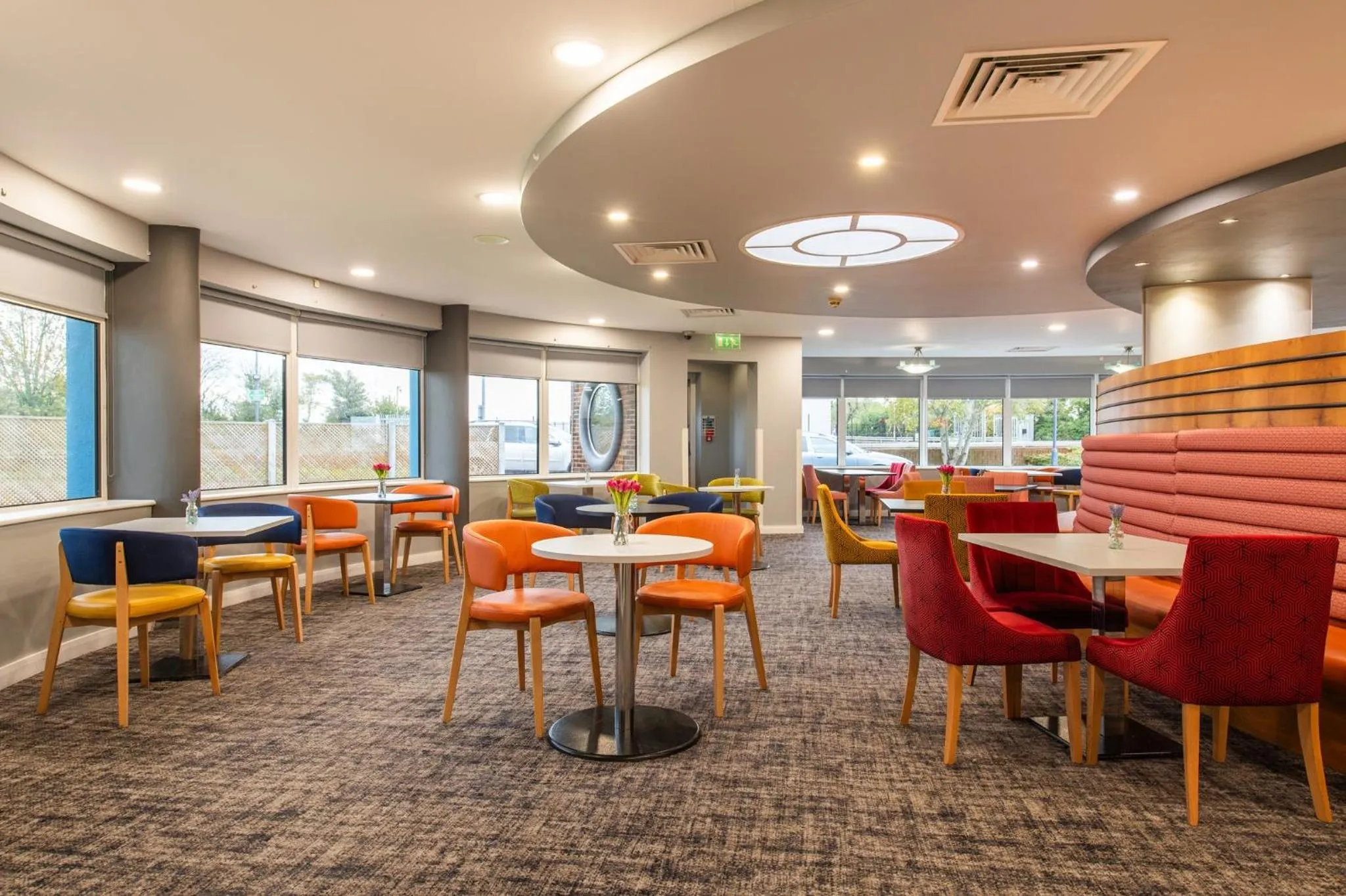 Restaurant/places to eat in Holiday Inn Express Ramsgate – Minster by IHG