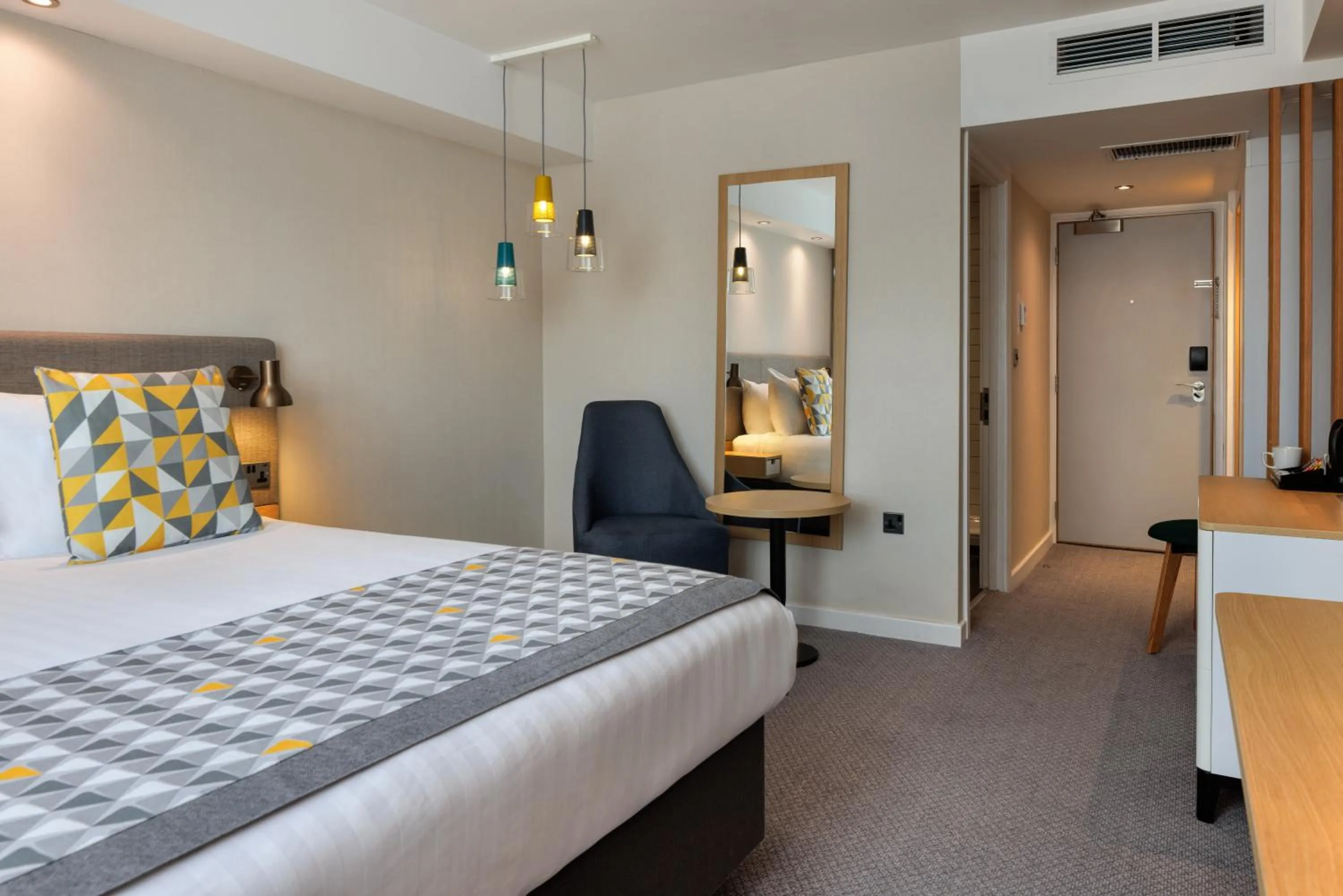 Bed in Holiday Inn Mansfield Alfreton M1 Jct 28 by IHG