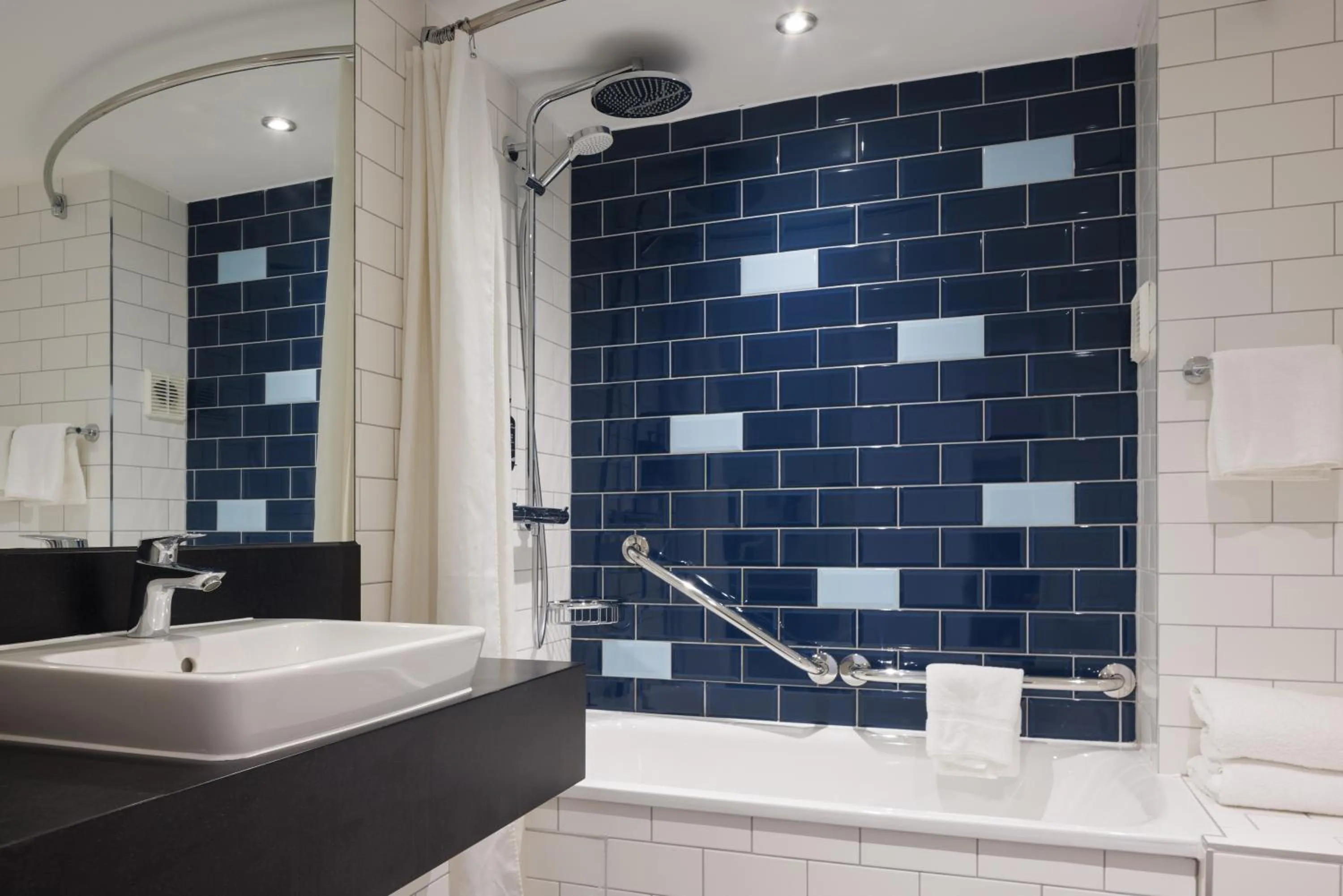 Bathroom in Holiday Inn Mansfield Alfreton M1 Jct 28 by IHG