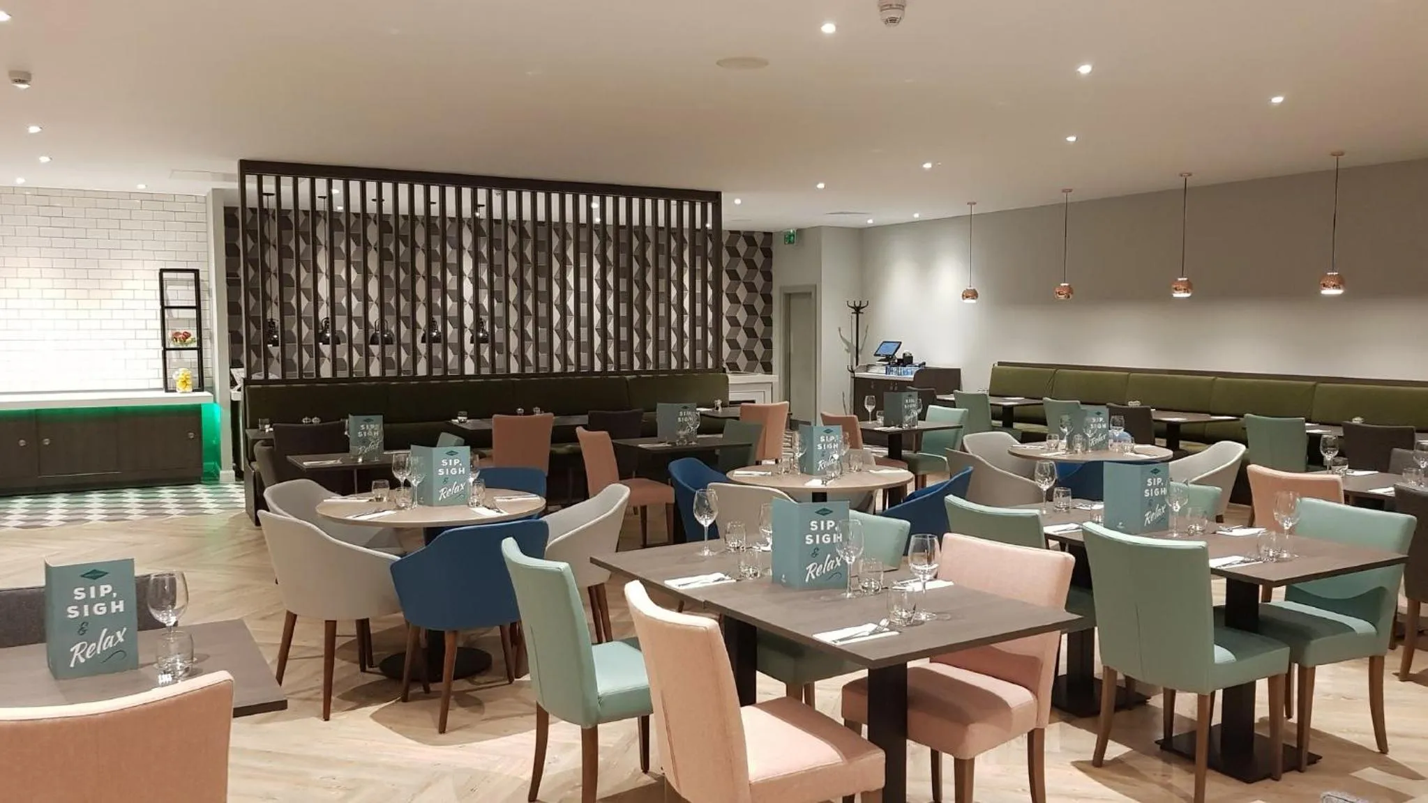 Restaurant/places to eat in Holiday Inn Mansfield Alfreton M1 Jct 28 by IHG