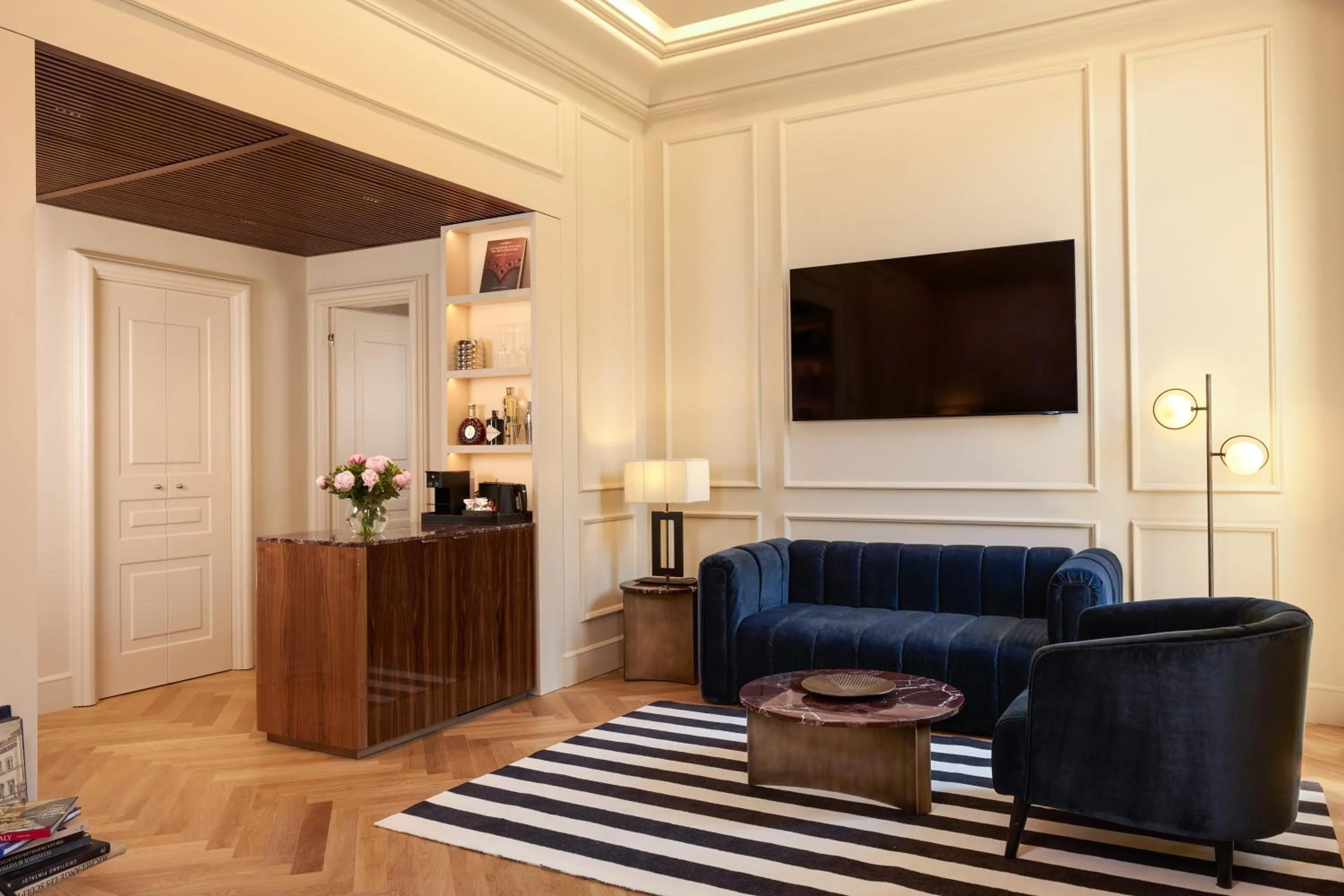 TV and multimedia in The First Arte - Preferred Hotels & Resorts