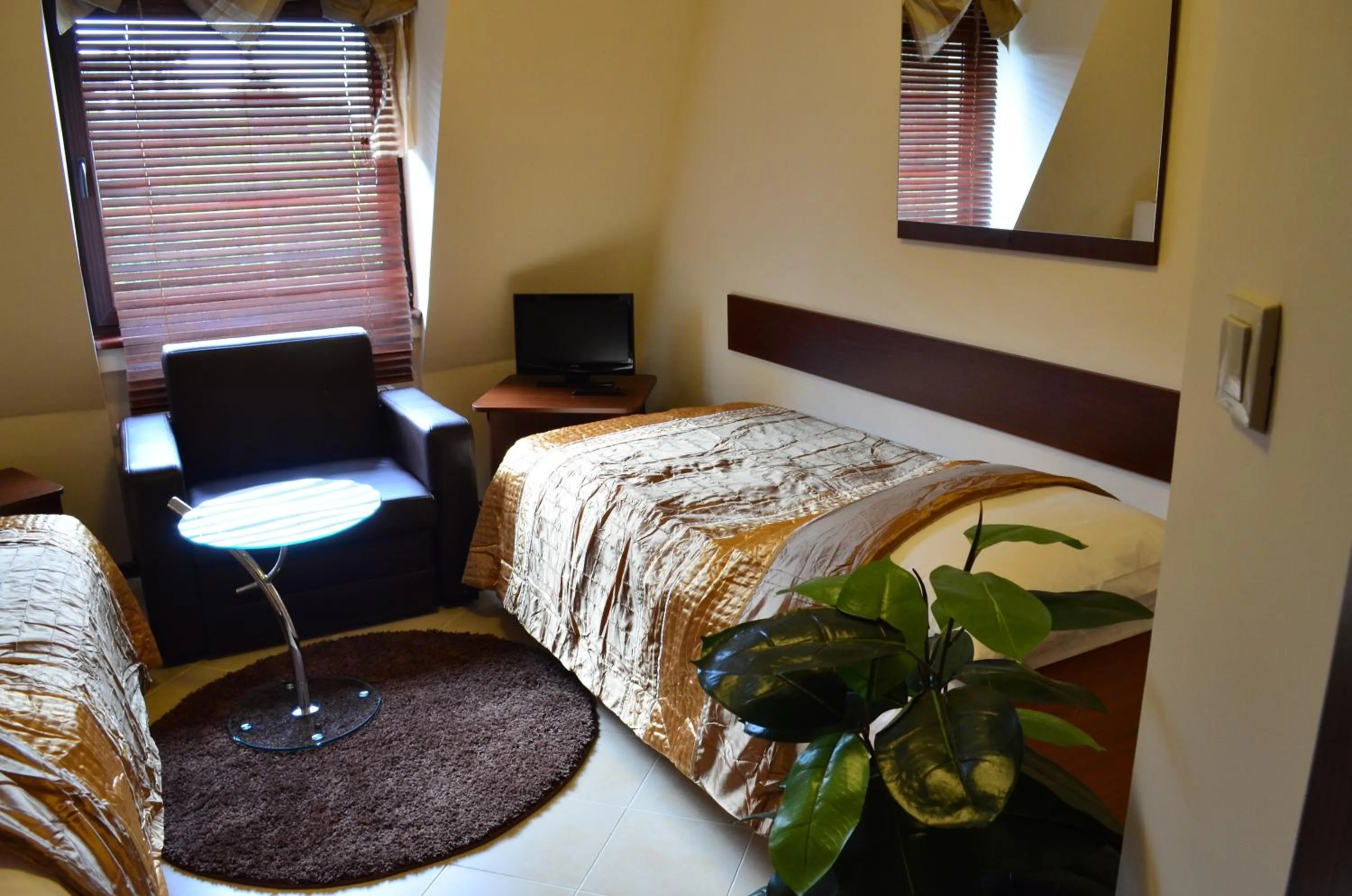 Photo of the whole room, Bed in Camping Motel WOK