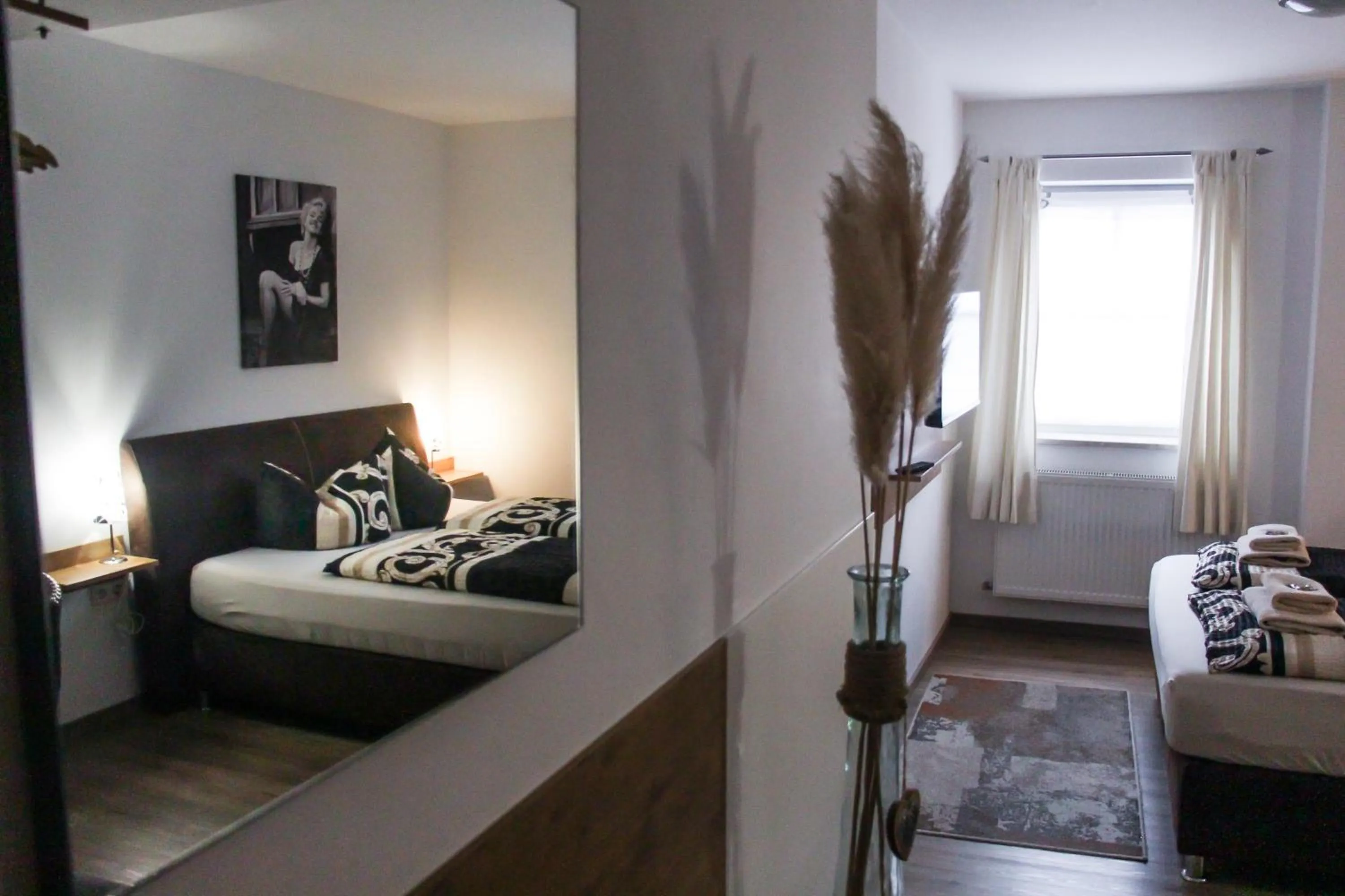 Decorative detail, Bed in Vila Belaggio