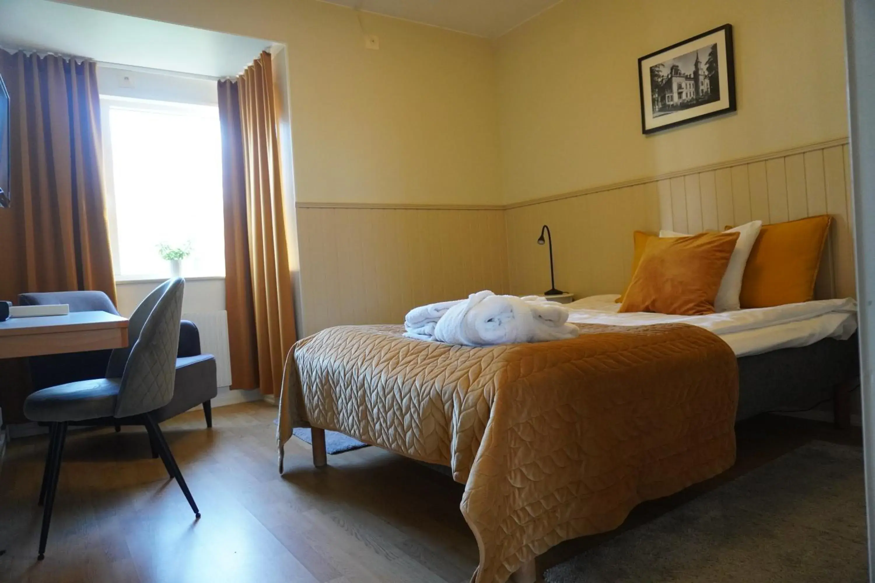 Small Double Room - single occupancy in STF Wendelsberg Hotel & Hostel Small Double Room - single occupancy in STF Wendelsberg Hotel & Hostel