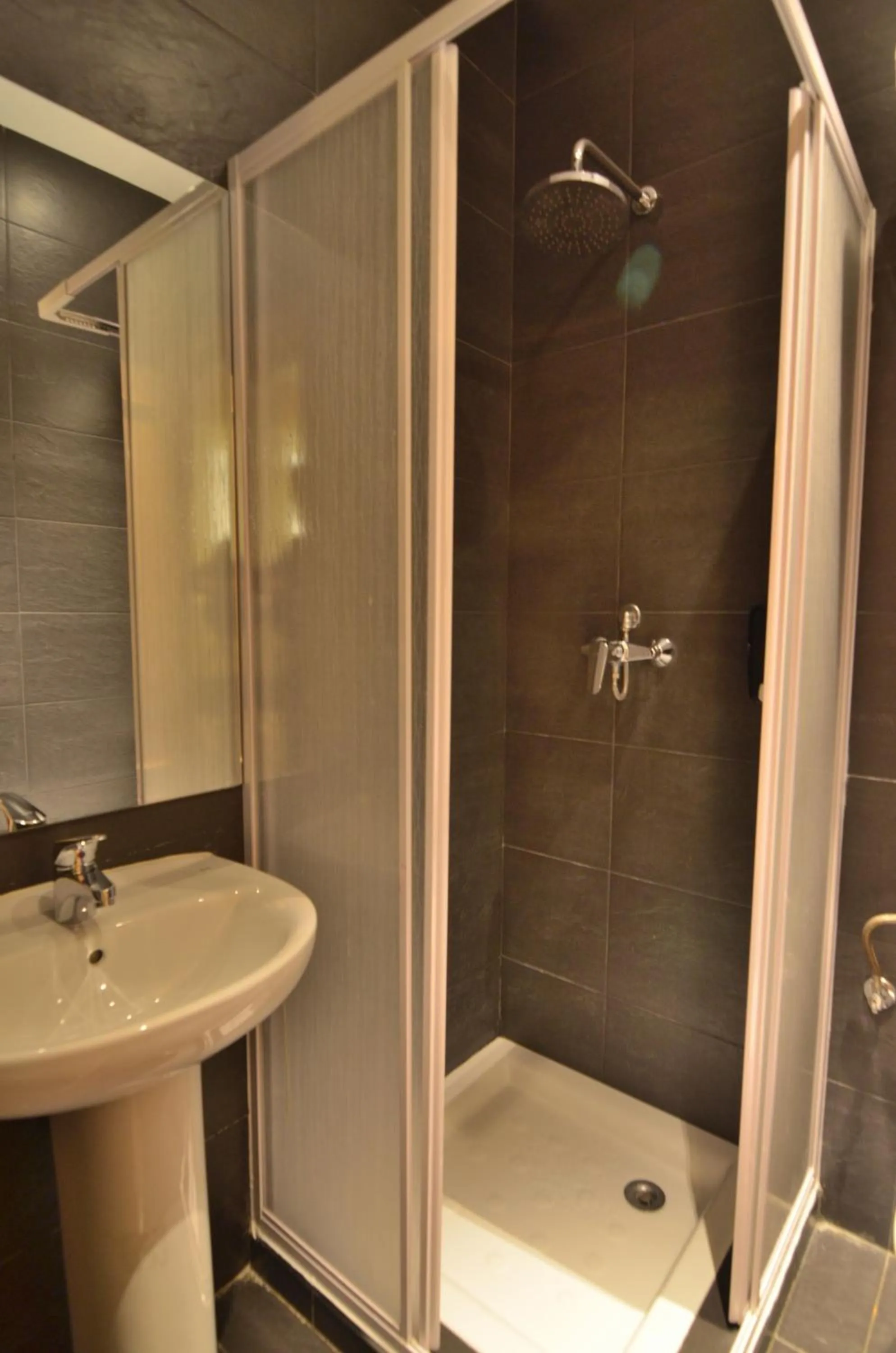 Bathroom in Far Home Atocha