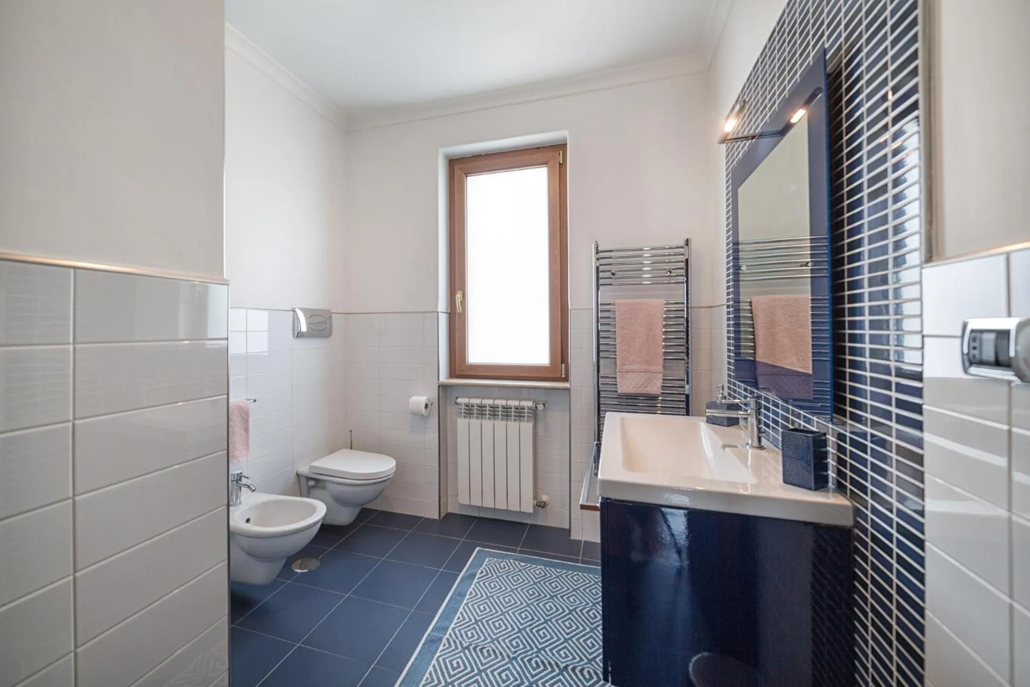 Shower in B&B Samilu'