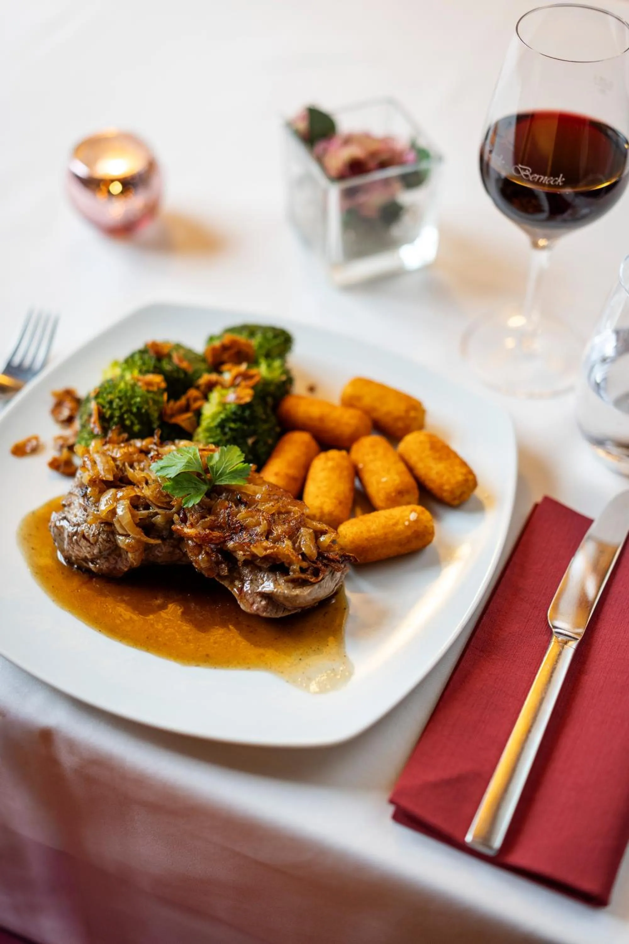 Food and drinks in Hotel Rössle Berneck