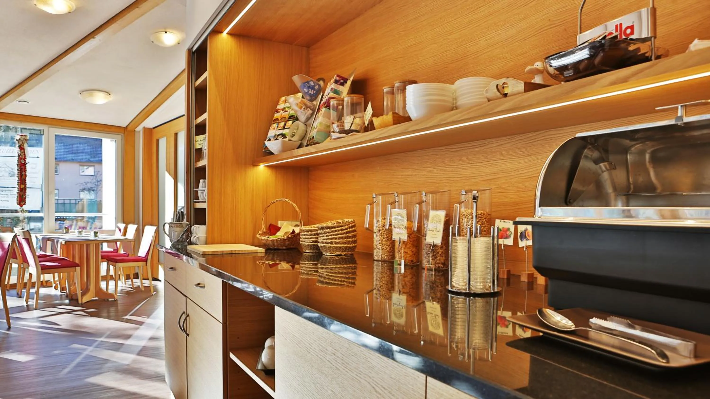 Buffet breakfast in Hotel Rössle Berneck