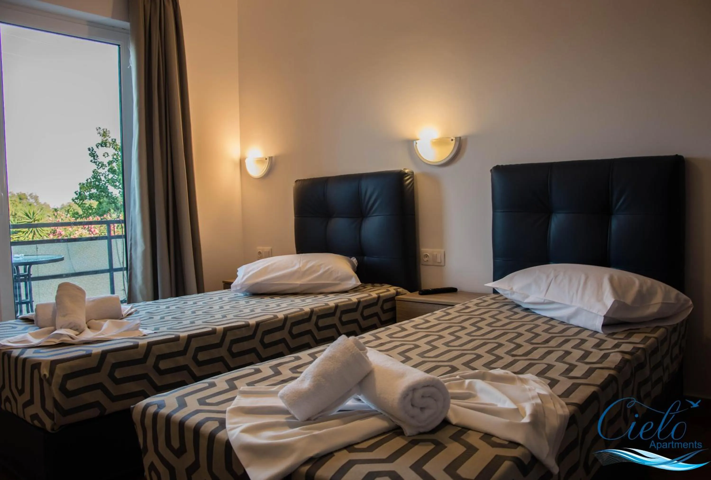 Bed in Cielo Apartments