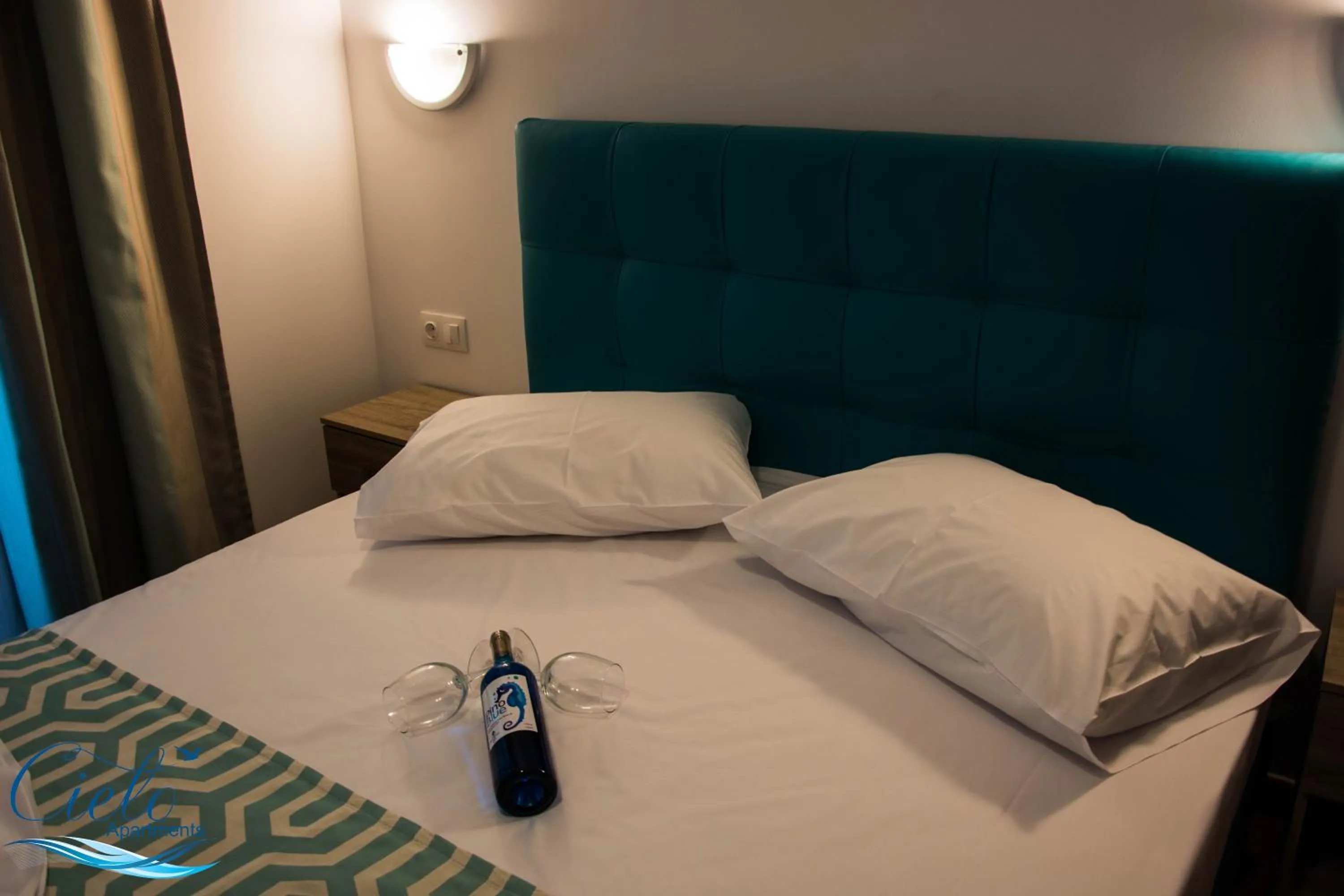 Bed in Cielo Apartments