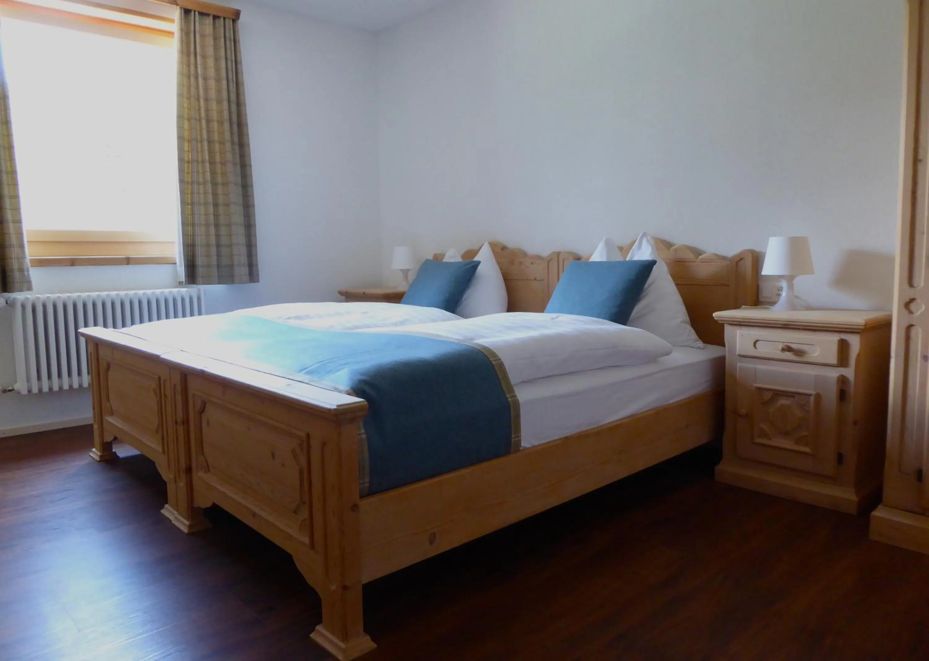 Bed in Hotel Roseg-Gletscher