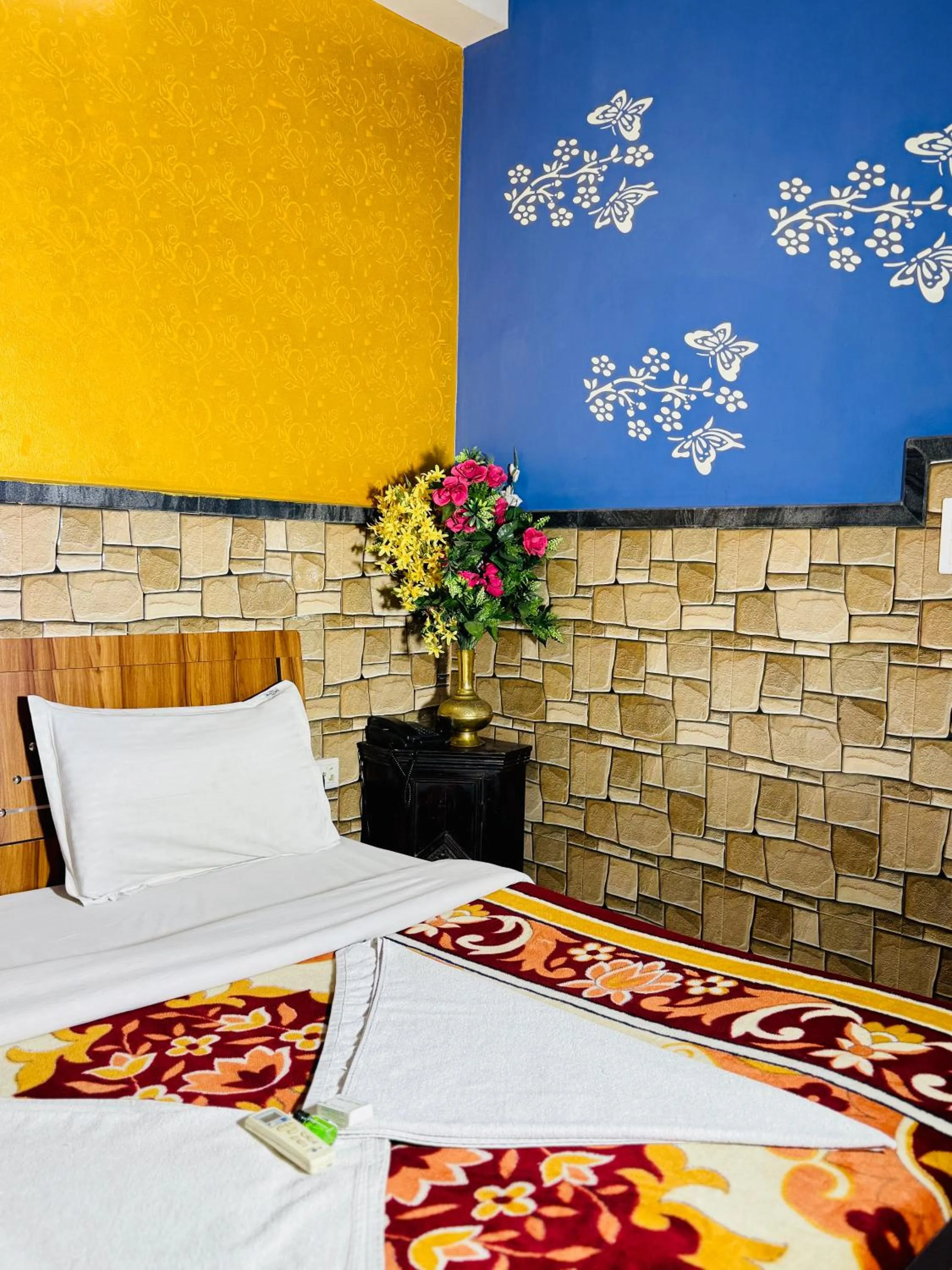 Bed in Hotel Moon Light Palace