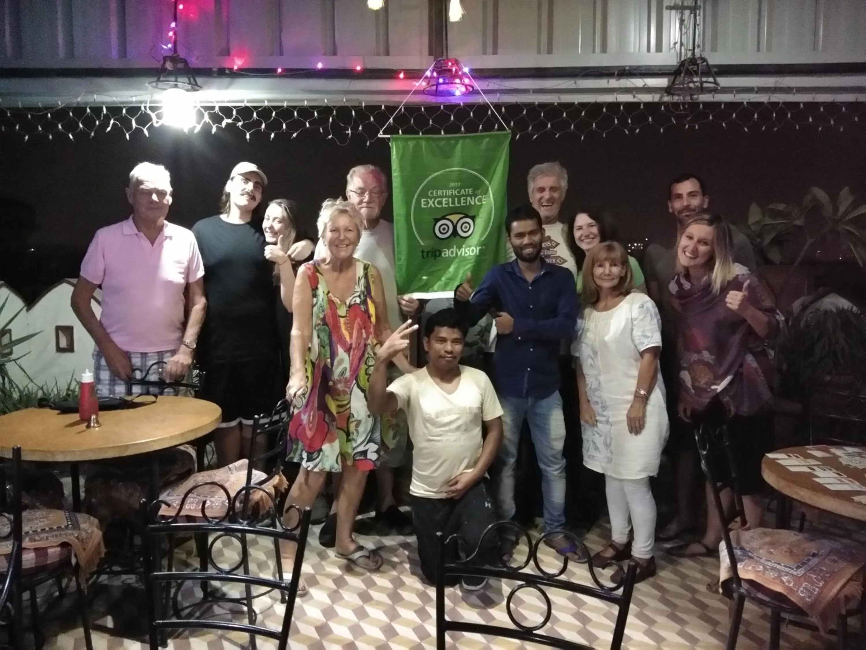 Evening entertainment in Hotel Moon Light Palace