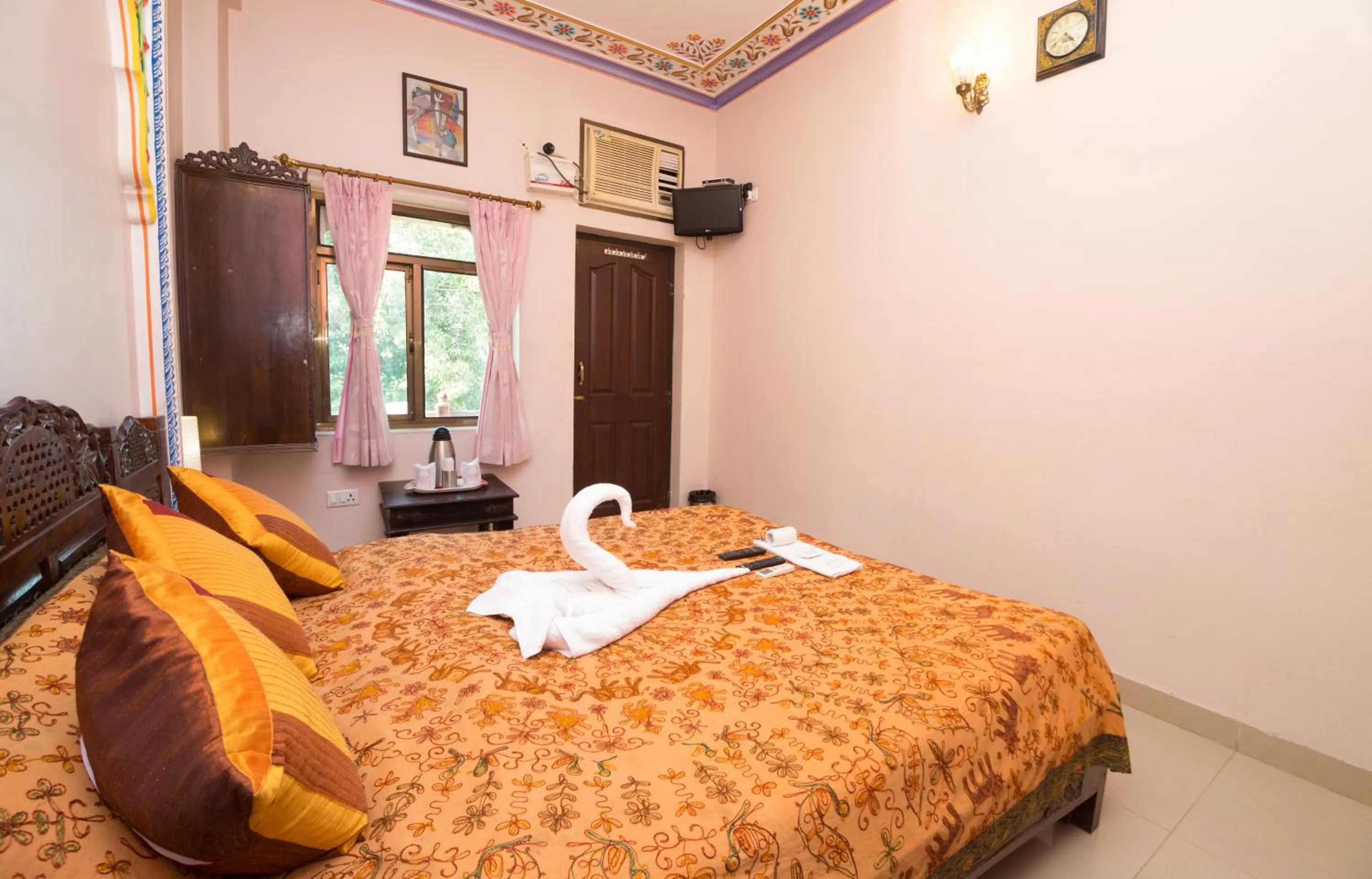 Bedroom, Bed in Hotel Moon Light Palace