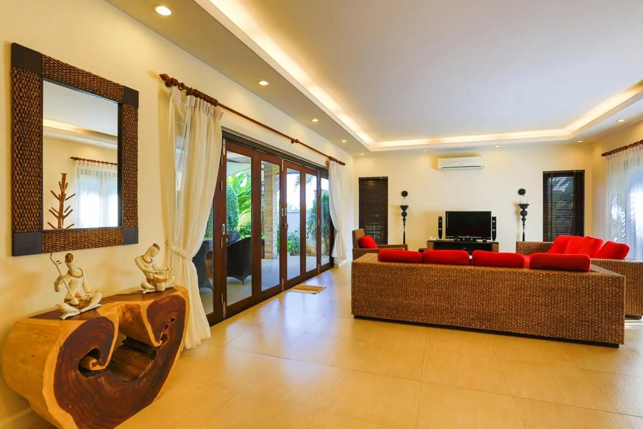 Pa Prai Villas and Suites Resort