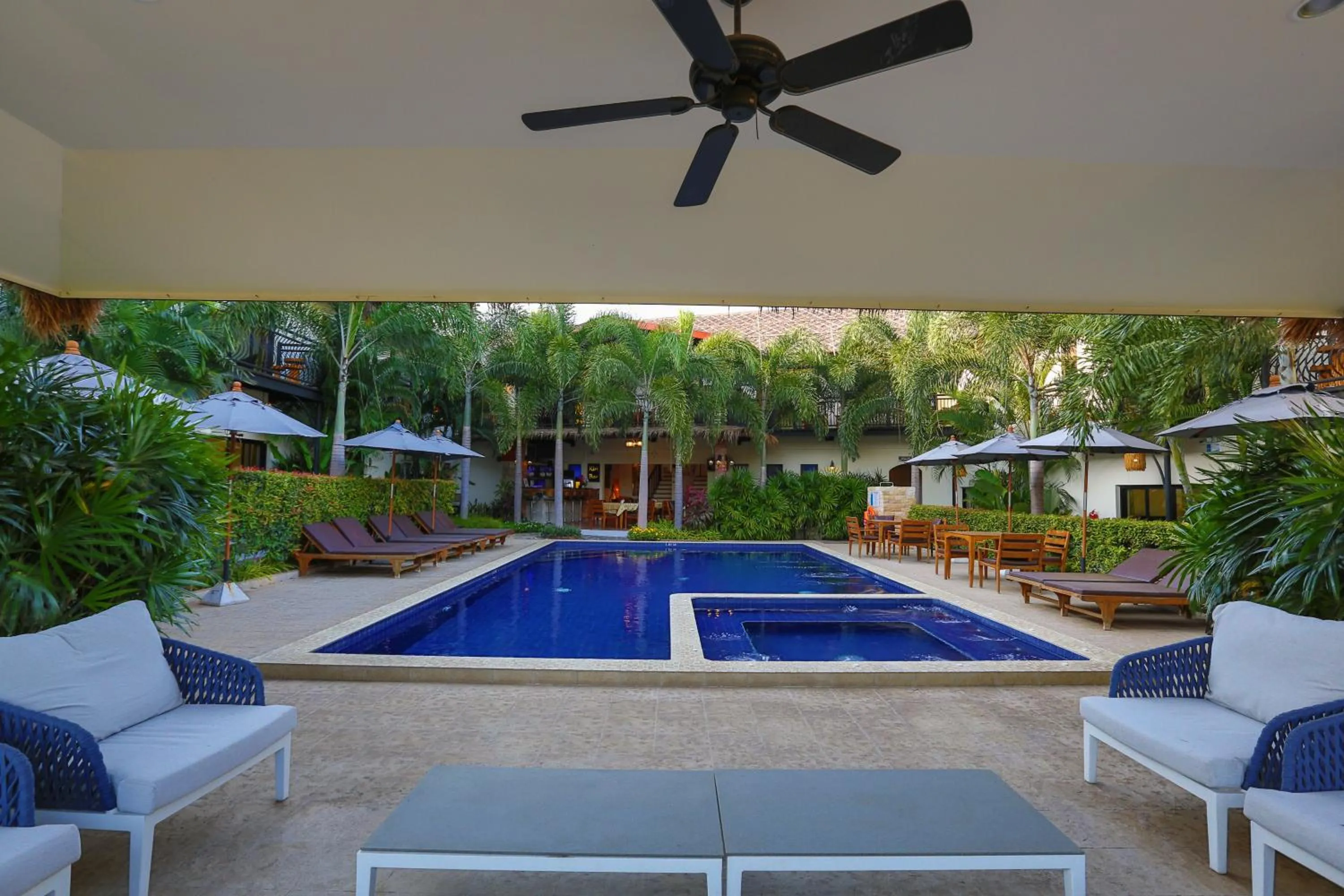 Pa Prai Villas and Suites Resort