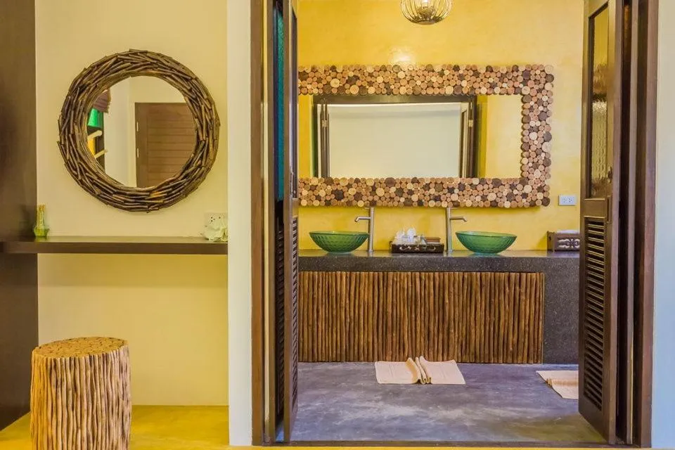 Pa Prai Villas and Suites Resort