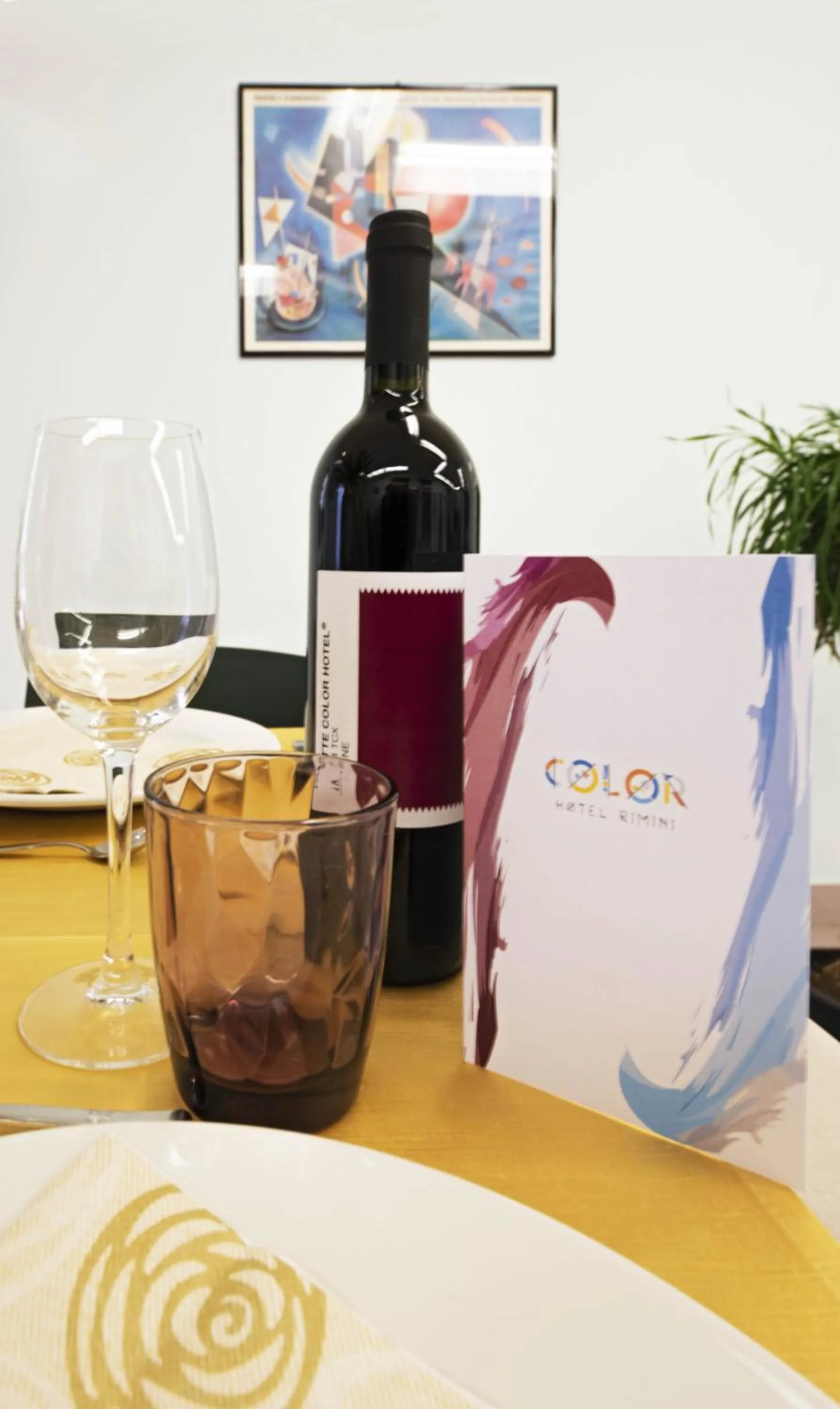 Restaurant/places to eat in Color Hotel Rimini