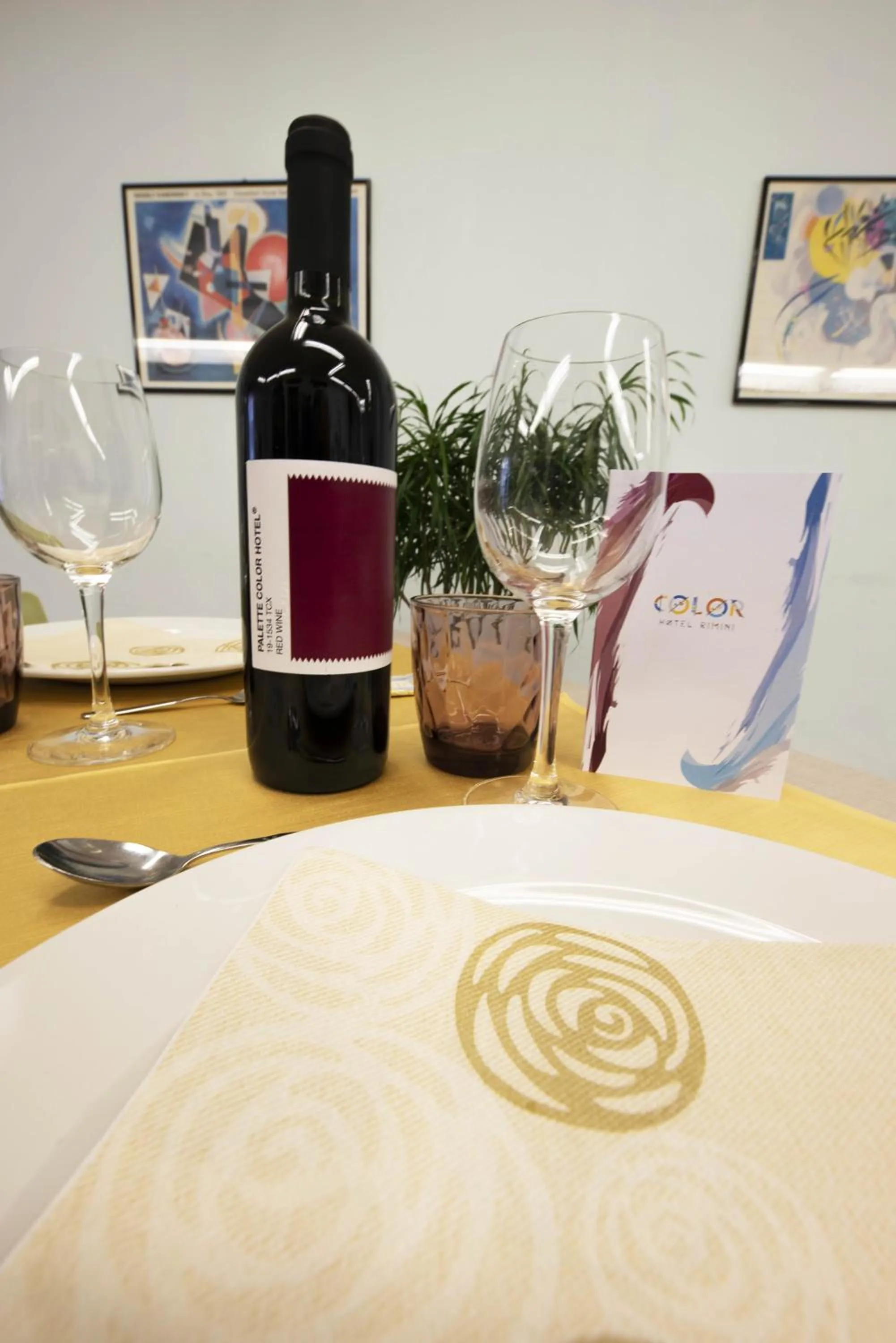 Food and drinks in Color Hotel Rimini