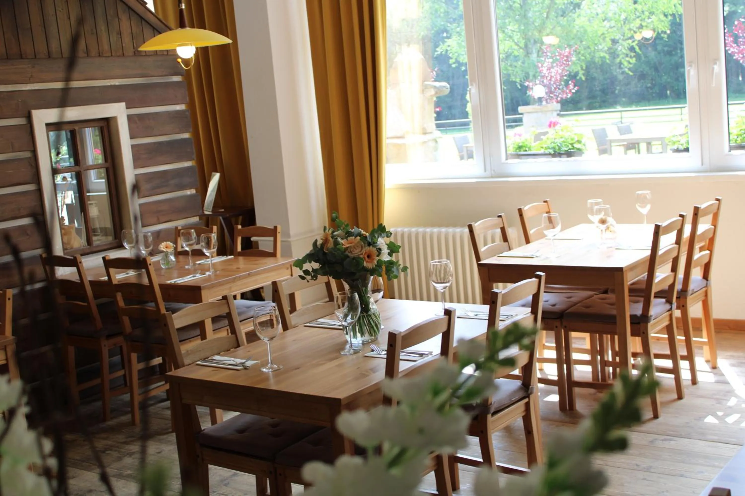 Restaurant/places to eat in Resort Lesní Lázně