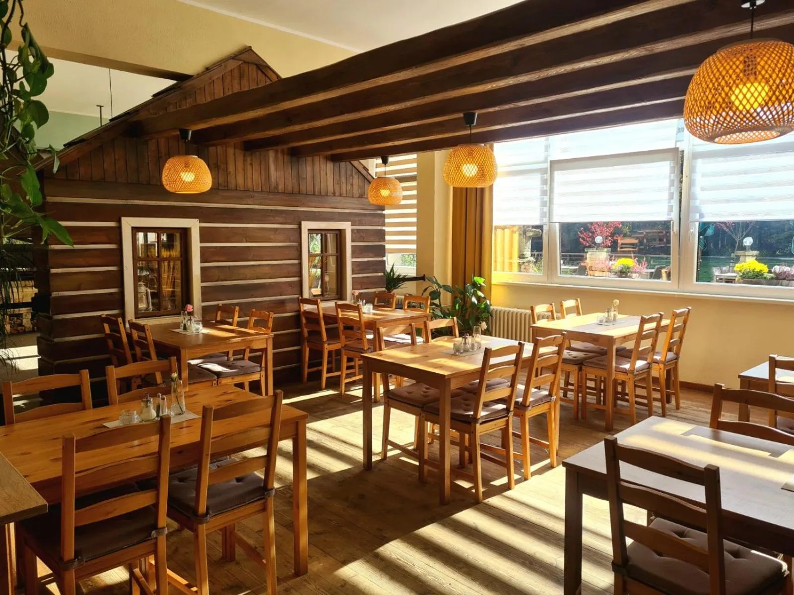 Restaurant/places to eat in Resort Lesní Lázně