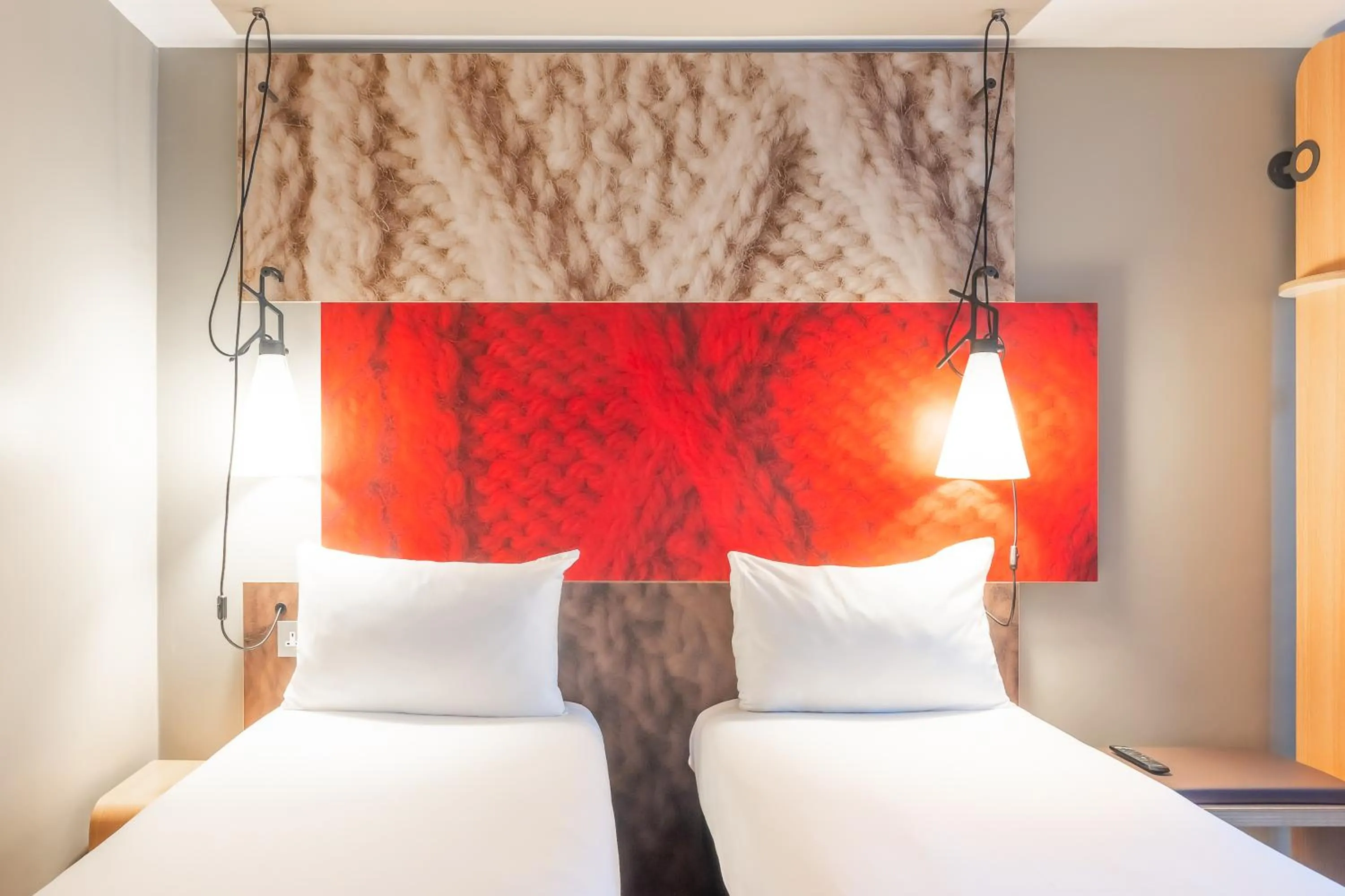 Bed in ibis Portsmouth