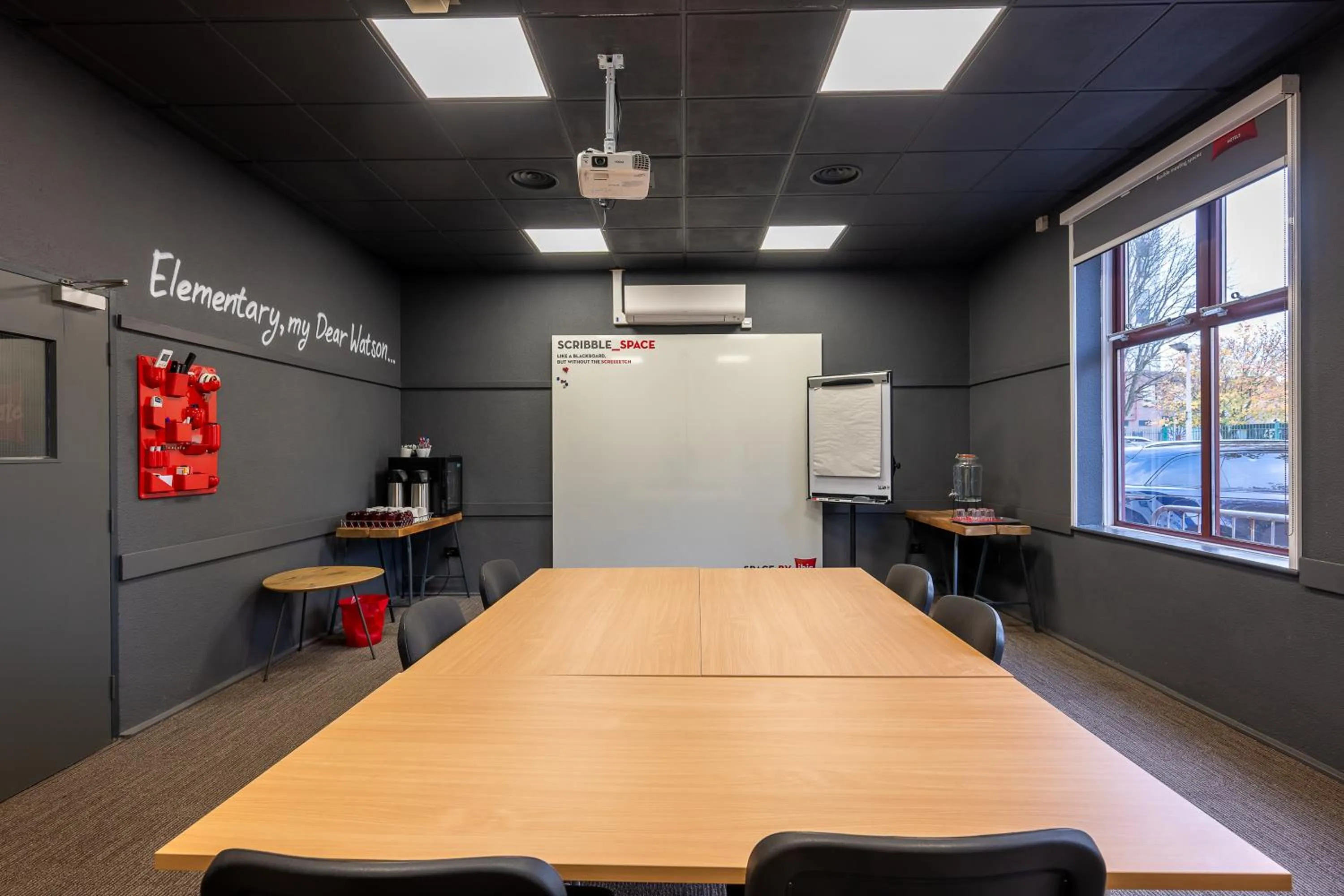 Meeting/conference room in ibis Portsmouth