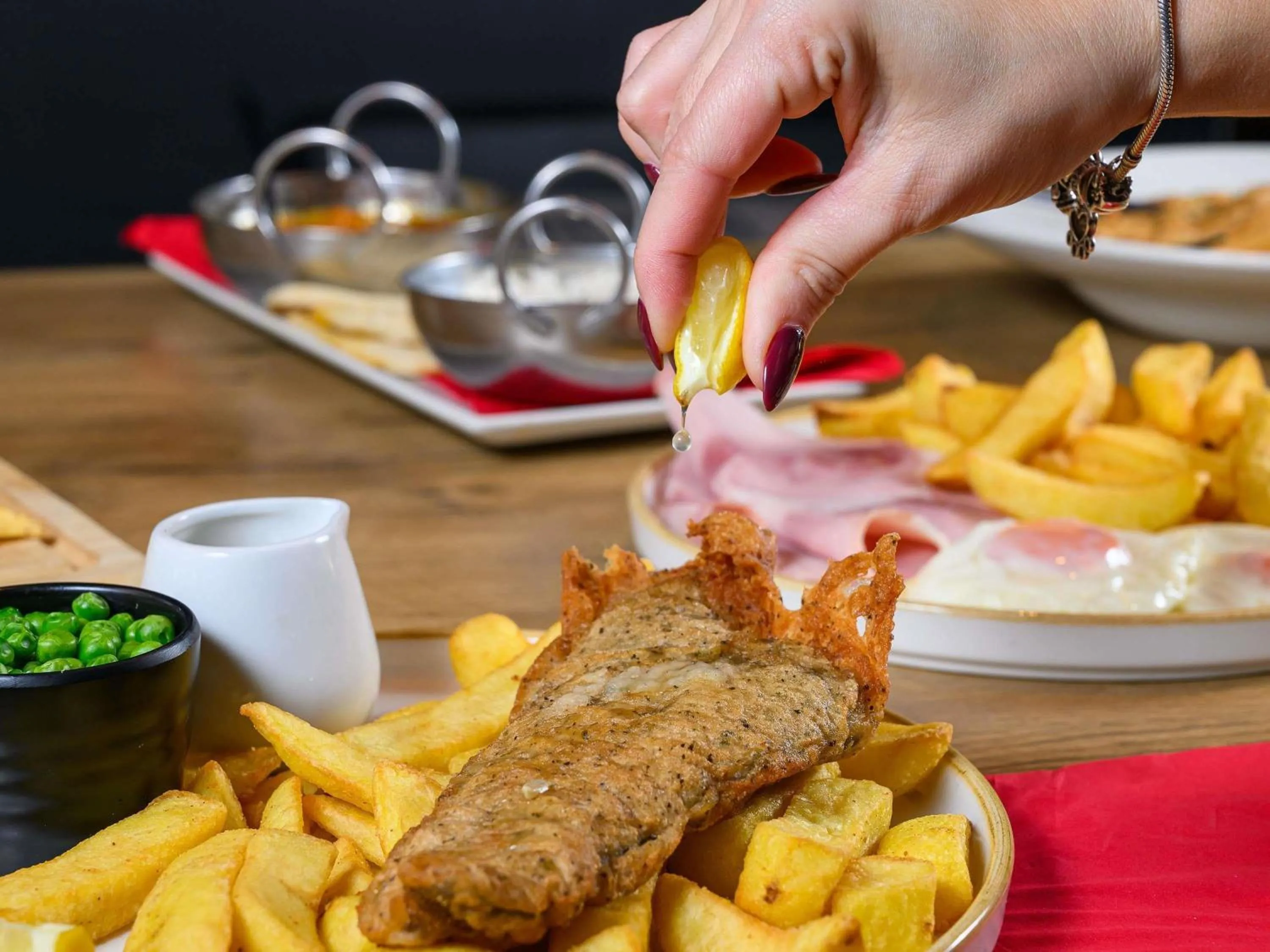 Restaurant/places to eat in ibis Portsmouth