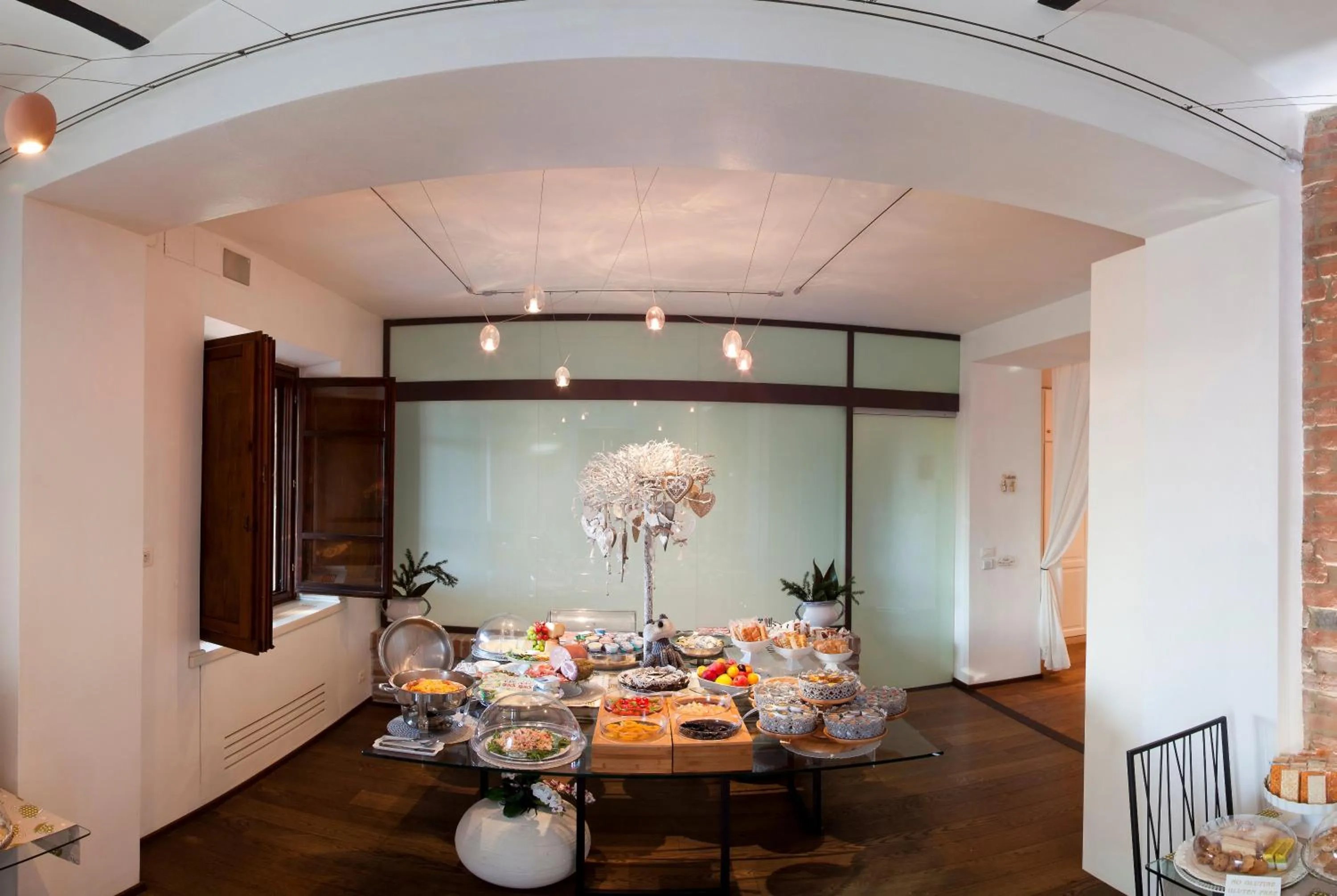 Buffet breakfast in Borgo Tre Rose