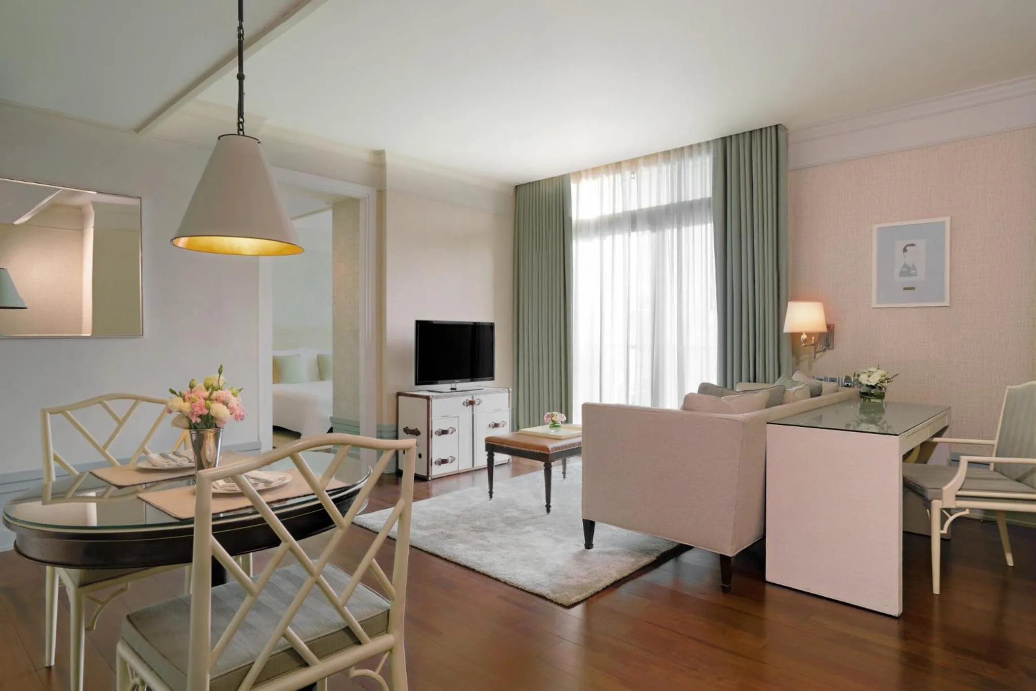 Photo of the whole room in Oriental Residence Bangkok