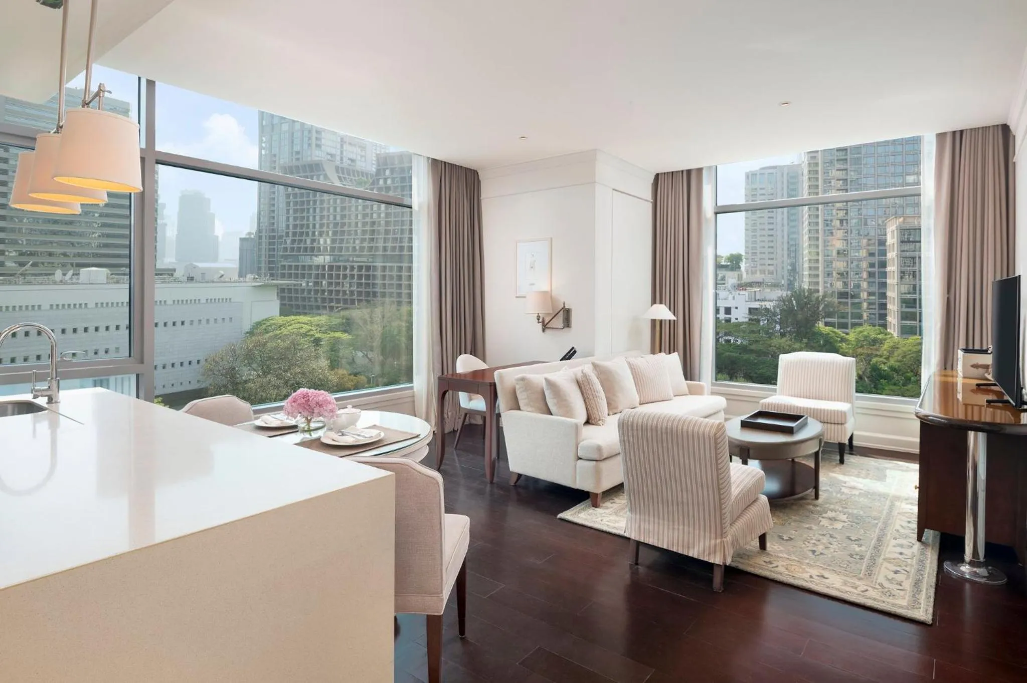 Photo of the whole room in Oriental Residence Bangkok